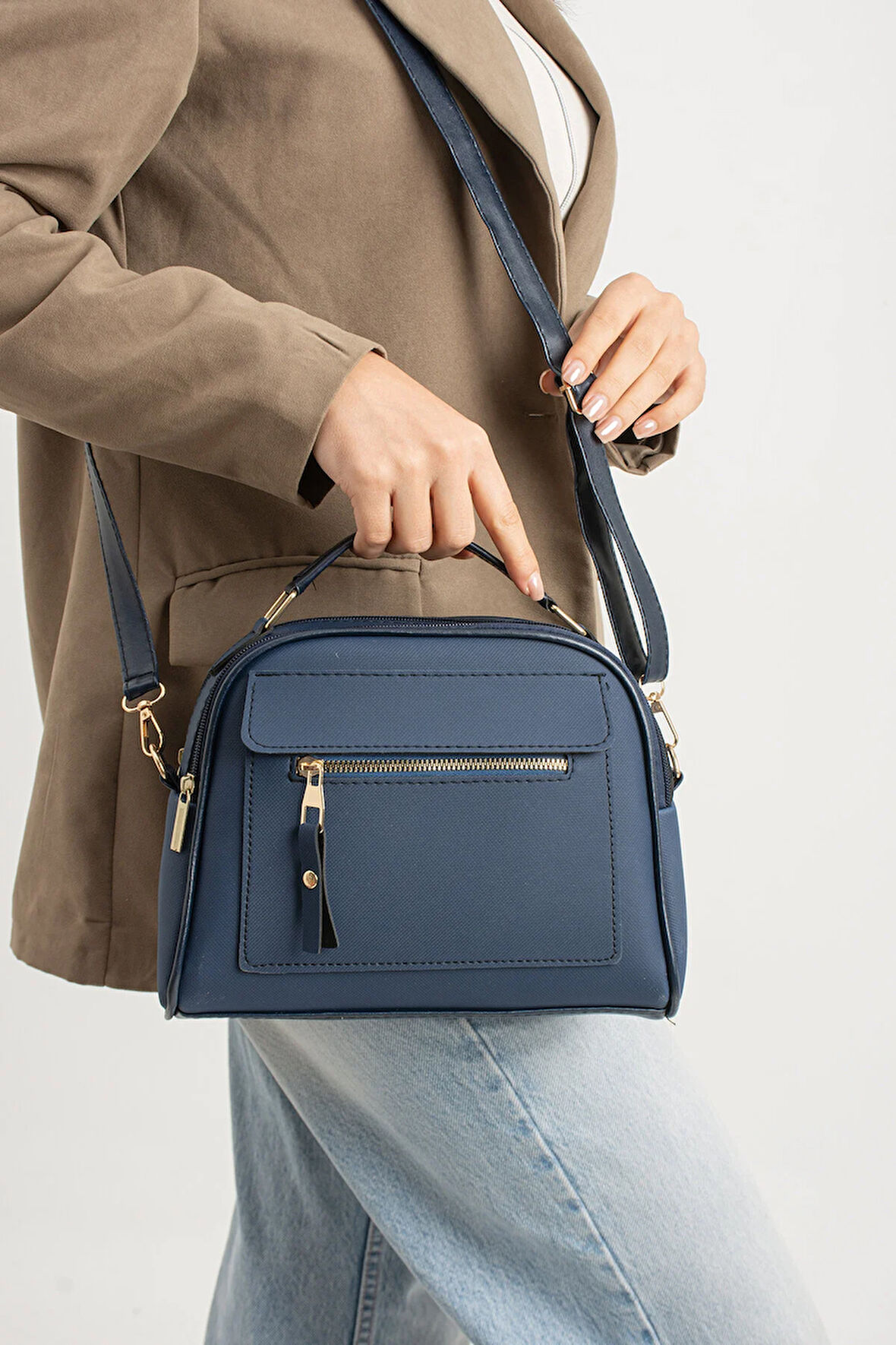 Orijinal Kadın Çapraz Ve Elde Ayarlanabilir Askılı Deri Dokulu Üç Gözlü Büyük Omuz Ve El Çantası