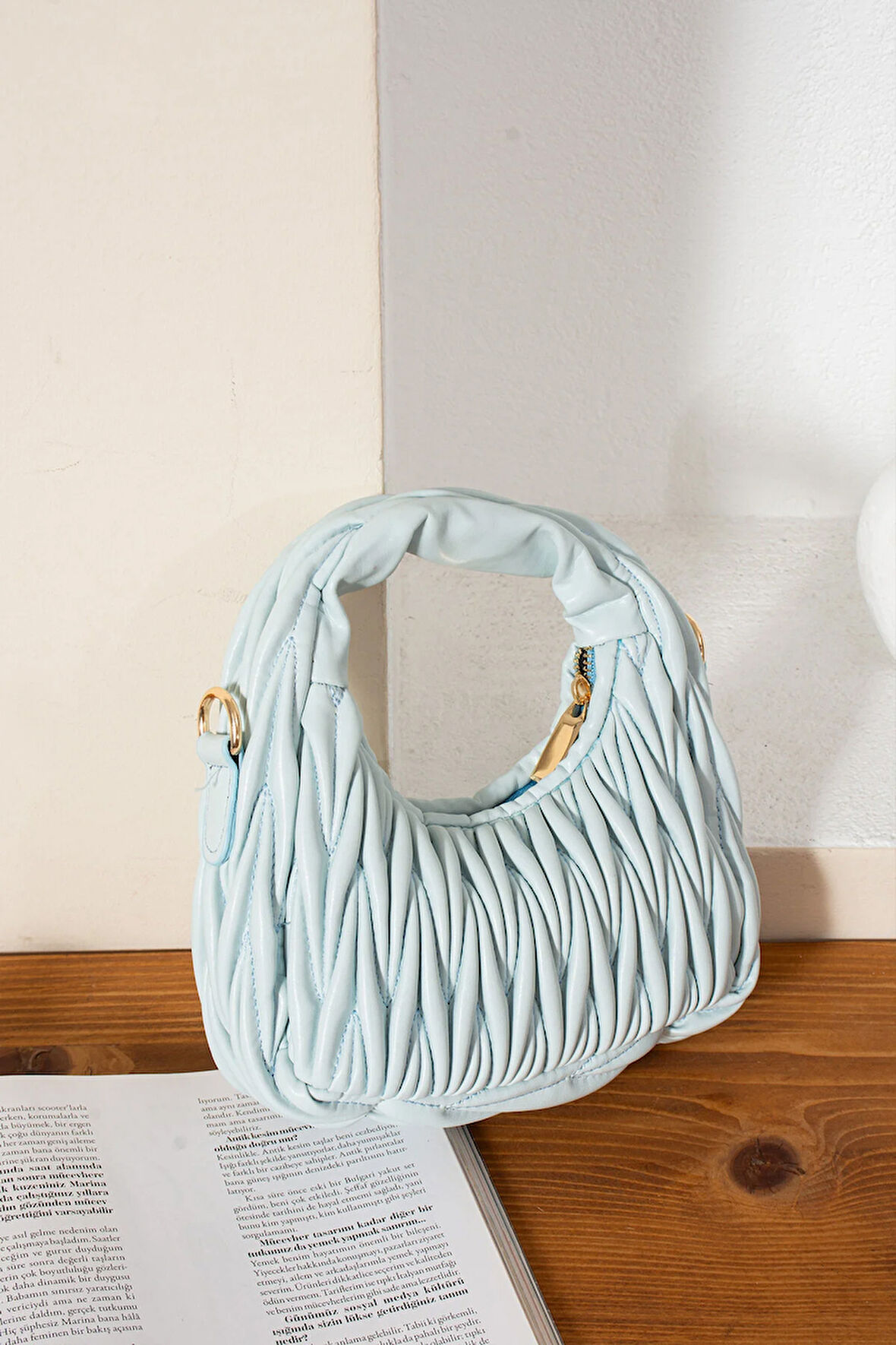 Kadın Büzgü Desenli Kol ve Omuz Çantası