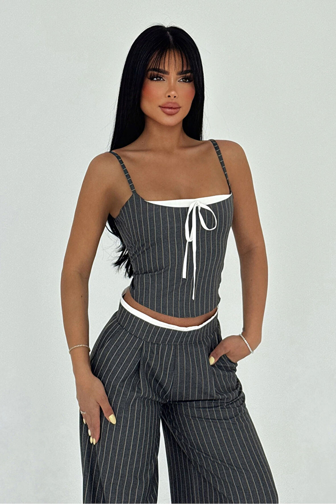 Gri Pelinia Takım ATE-2855