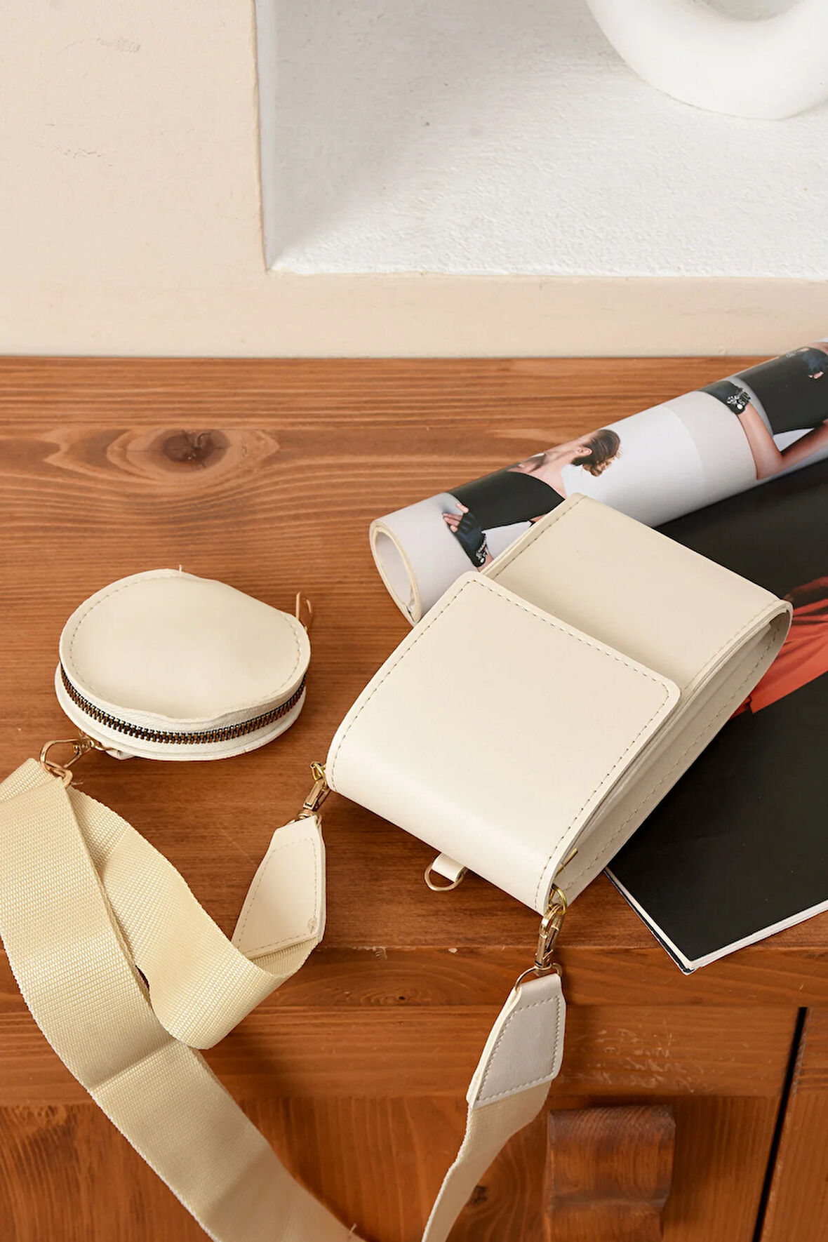 Lüks Çapraz Askılı Kolon Kemer Detaylı Mini Cüzdan Tasarımlı Çanta