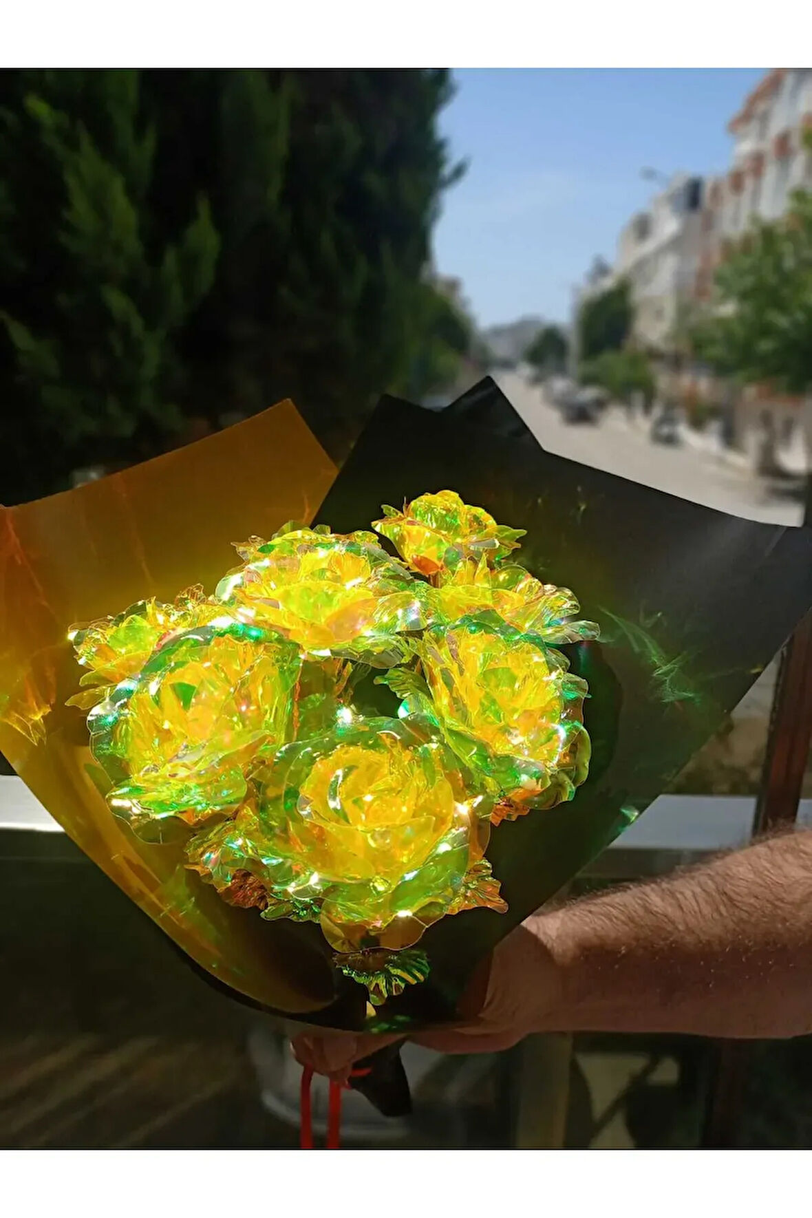 Buketiniz Özenle Hazırlanır ! 10'lu Sonsuzluk Gülü Buketi Galaksi(SARI) Sonsuzluk Gülü