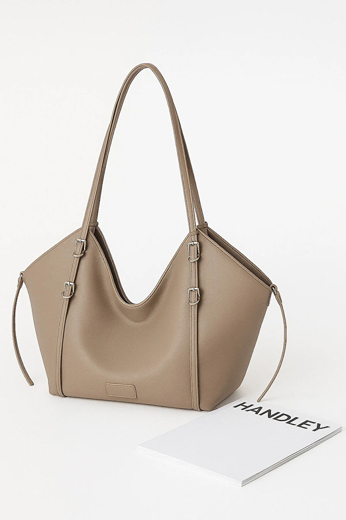 Çift Saplı Demir Toka Detaylı Omuz Çantası