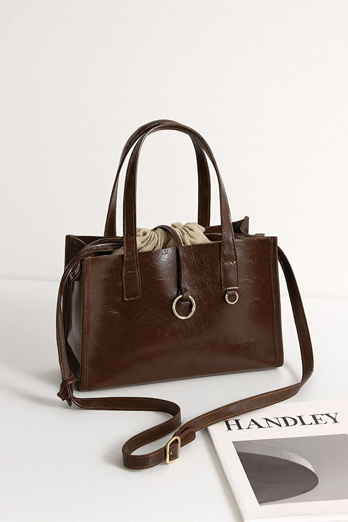 Luxe Halo Bag – Halkalı Omuz & Çapraz Çanta