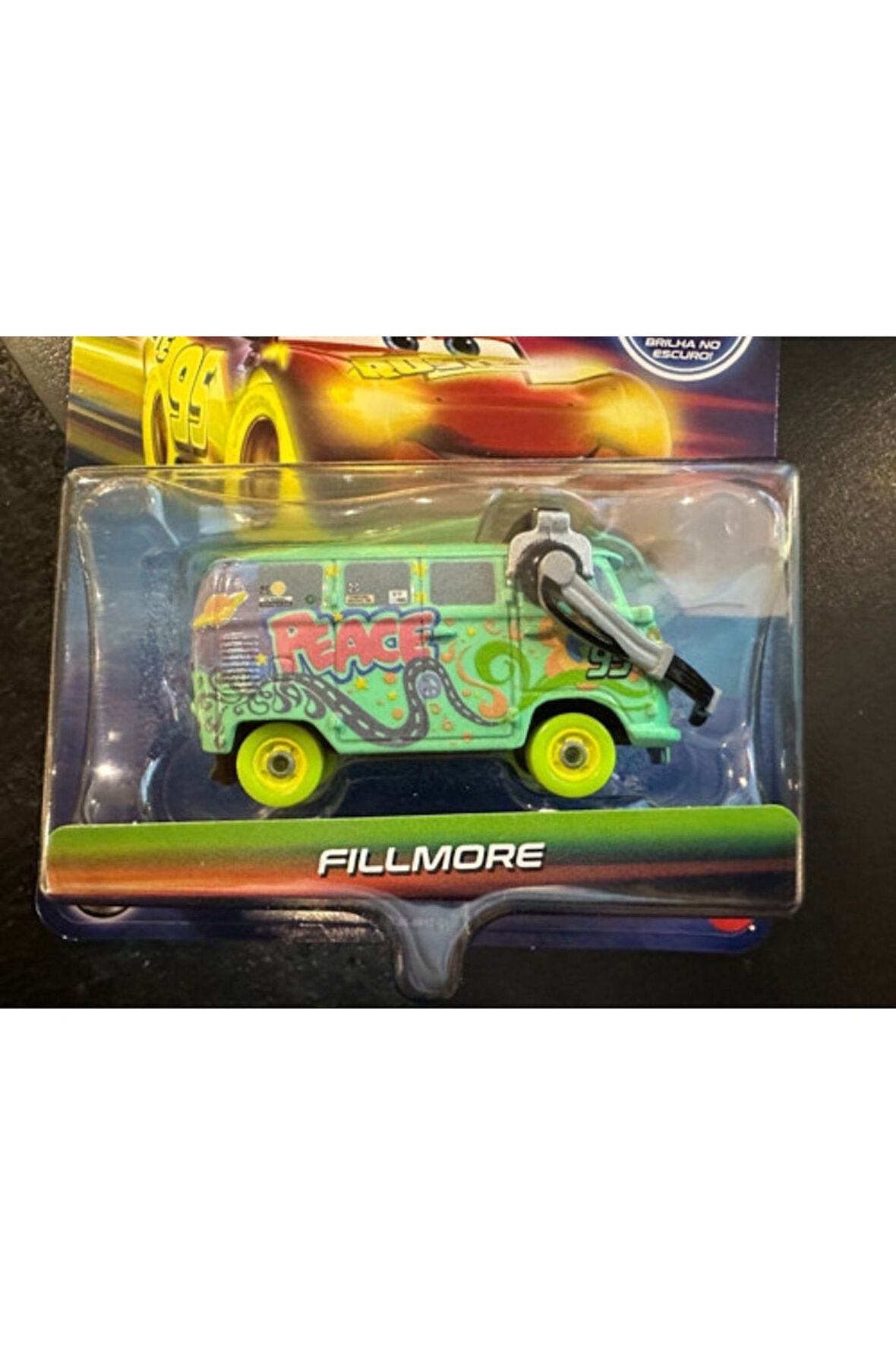 Disney Pixar Cars Glow Racers - Fillmore Headset 2024 Gece Karanlıkta Parlayan hpg76 hpg80 Araba