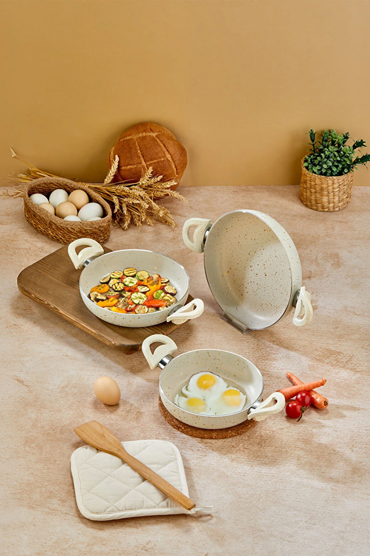 Classico Döküm Granit Sahan Set Krem 18-20-22 cm 3 parça Bakalit Sap