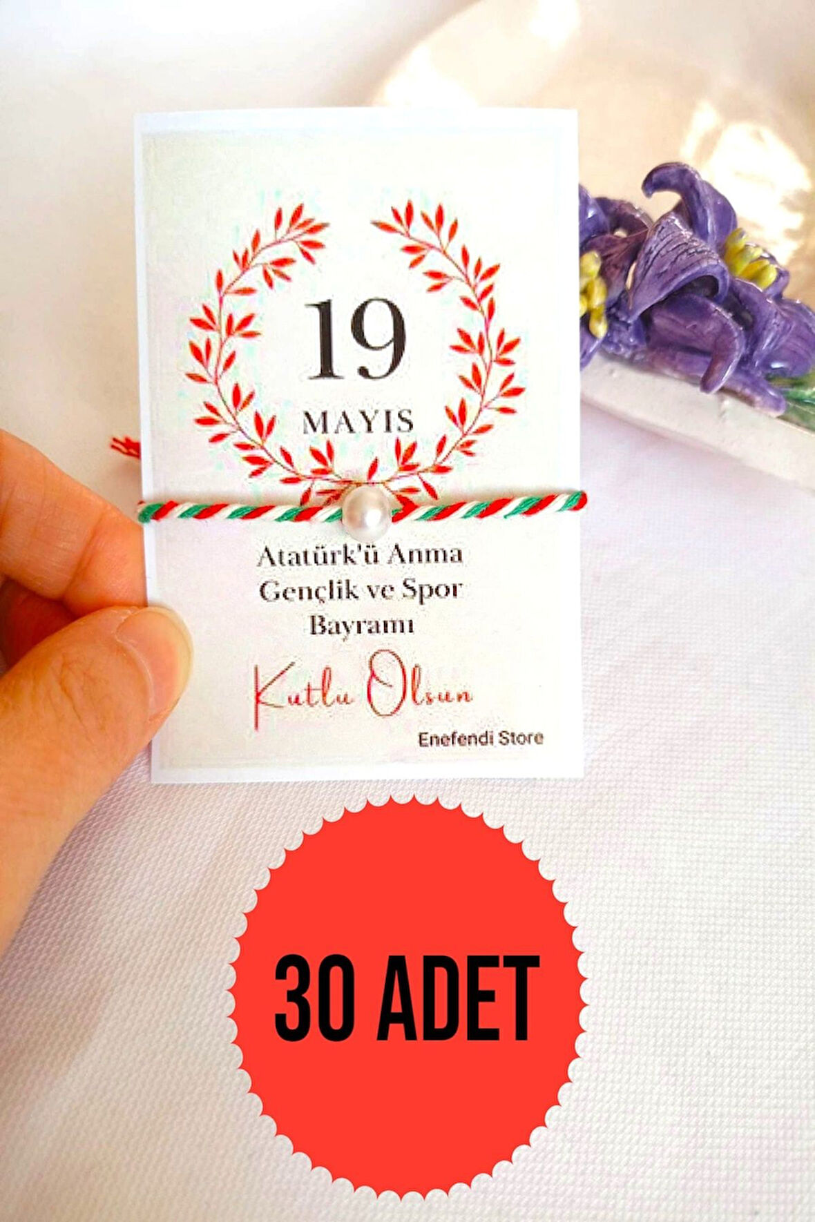 30 ADET İNCİLİ MARTENİÇKA 19 MAYIS TEBRİK KARTLI BİLEKLİK HEDİYE BAHAR BİLEKLİĞİ KIRMIZI YEŞİL BEYAZ