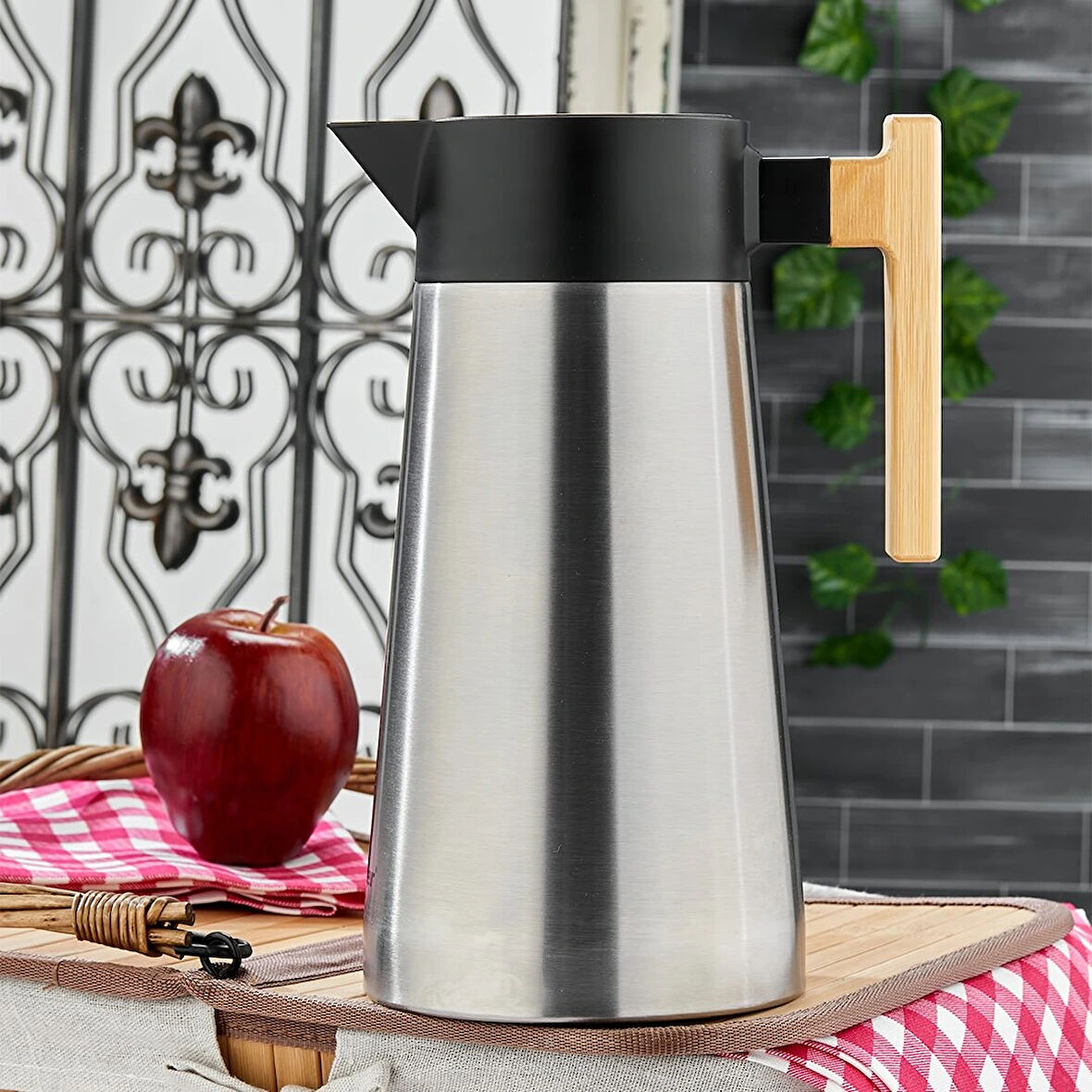 2lt Bambu Sap Çelik Termos Inox Serisi 12 Saat Sıcak - 24 Saat Soğuk Çift Contalı Kapak