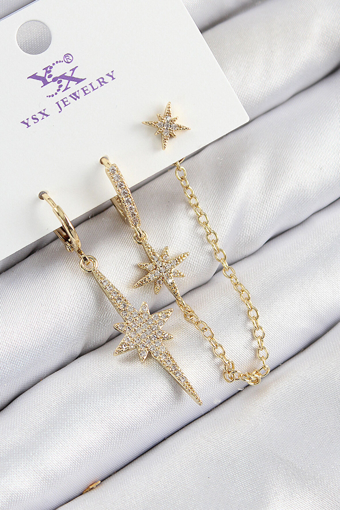 Pirinç Zirkon Taşlı 3'lü Kutup Yıldızı Model Gold Renk Kadın Küpe - TJ-BKP11142