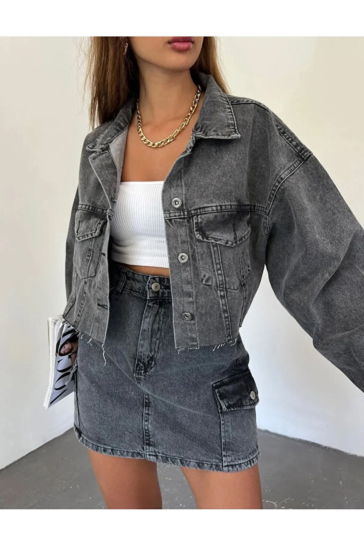 Çift Cepli Lazer Kesim Crop Kadın Kot Ceket
