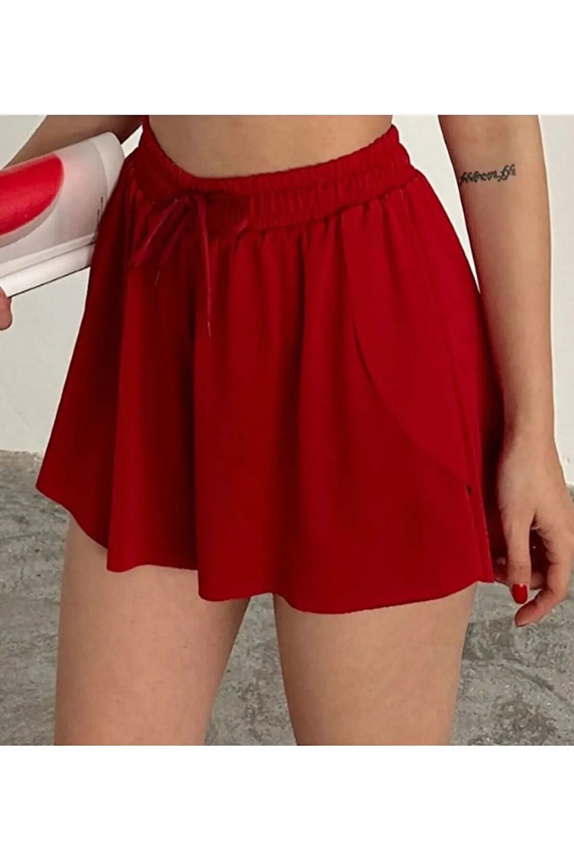 Bol Kesim Beli Latikli İçi Taytlı Spor Kadın Şort Etek.Tenis Etek