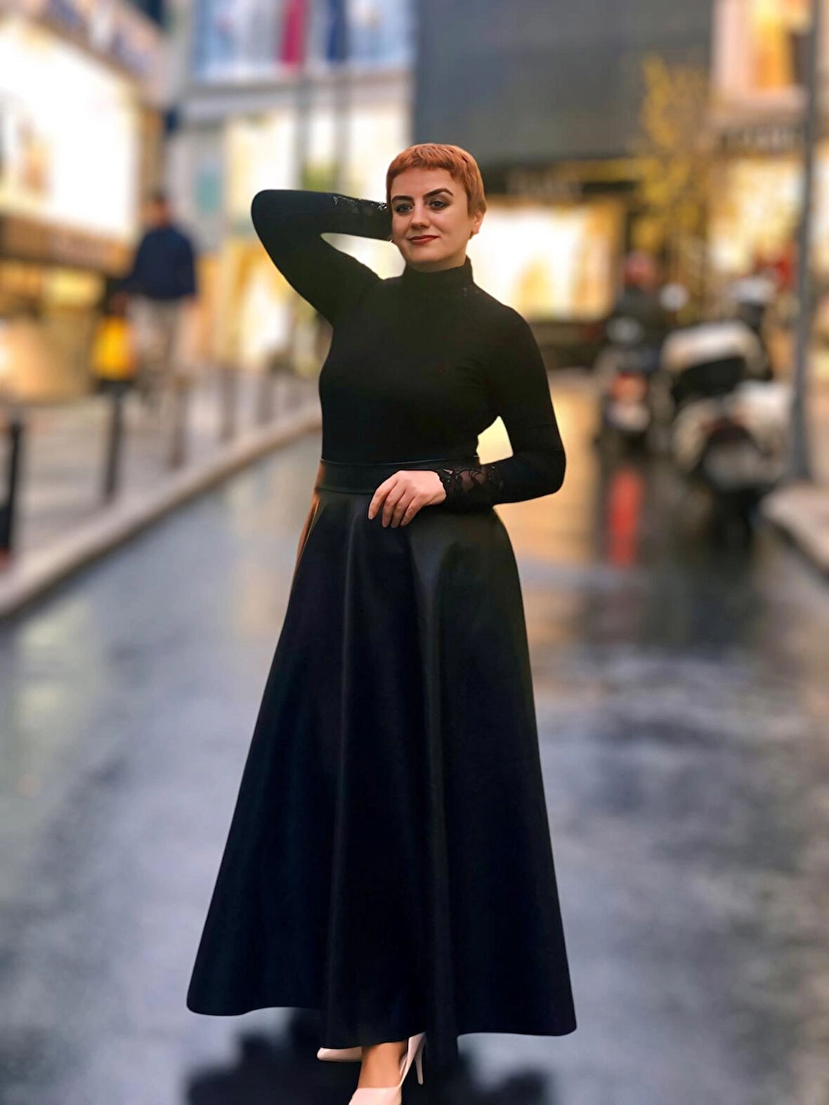 Cepli kloş deri uzun etek