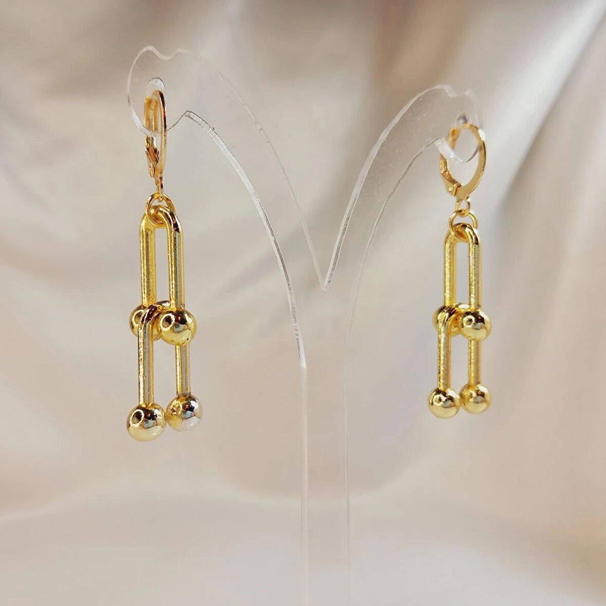 Crystal Atelier Kadın Gold Kaplama Toplu Kalın Zincir Tiffany Blanca Küpe, İkili Gold Küpe (Altın Kaplama Kısa İkili Tiffany Blanca Gold Küpe), Altın Kaplama İkili Tiffany Blanca Küpe, Bijuteri Küpe