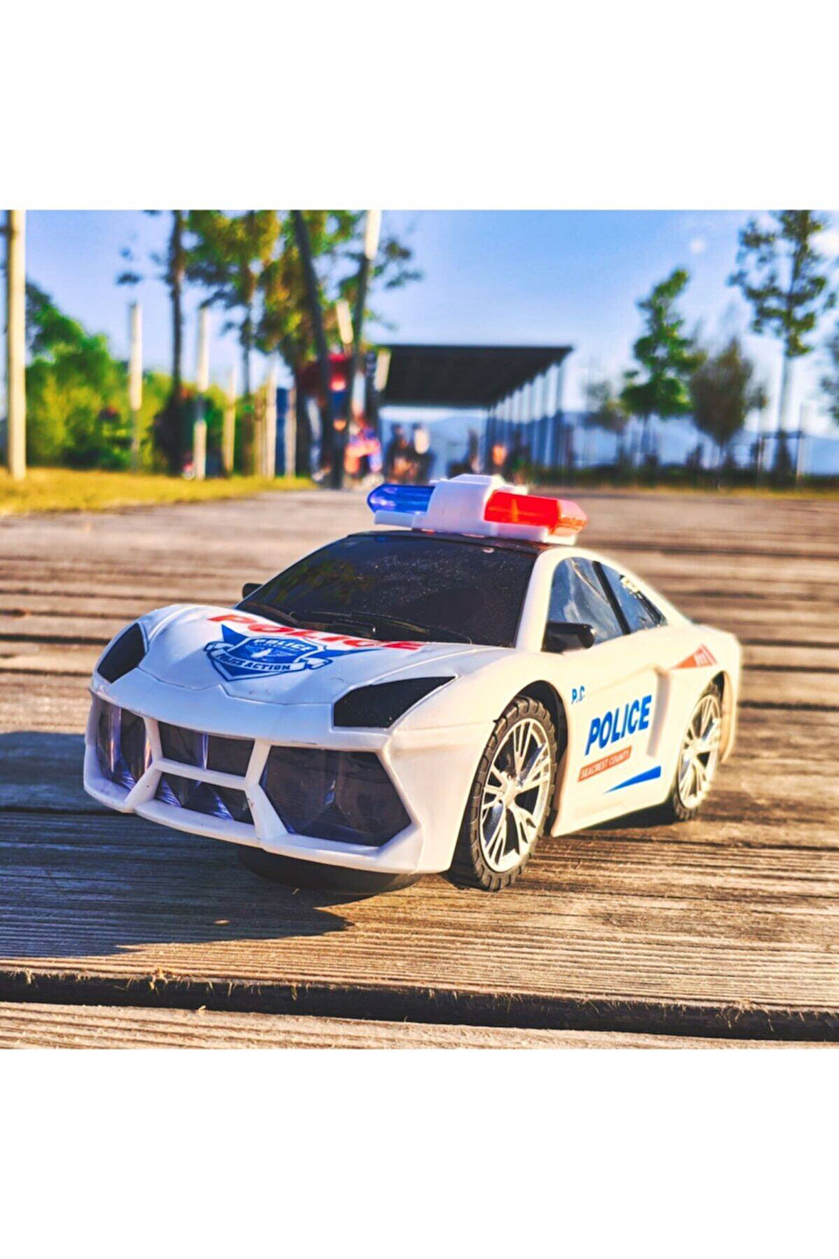 Kız Erkek Çocuk Eğlenceli Oyuncaklar Polis Arabası 3d Işıklı Sesli Sensörlü Dönebilen Araba