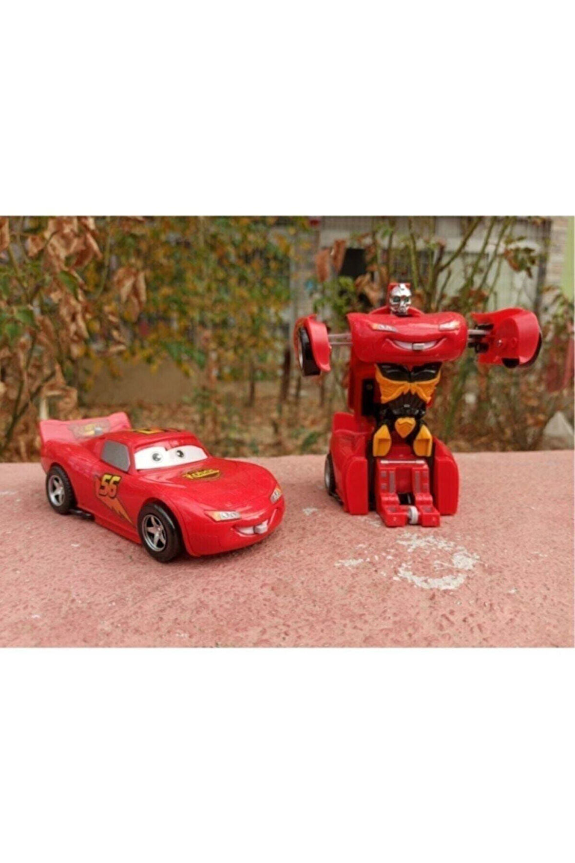 Kız Erkek Çocuk Eğlenceli Oyuncaklar Tek Tuşla Robota Dönüşen Cars Şimşek Mcqueen Çek Bırak Araba
