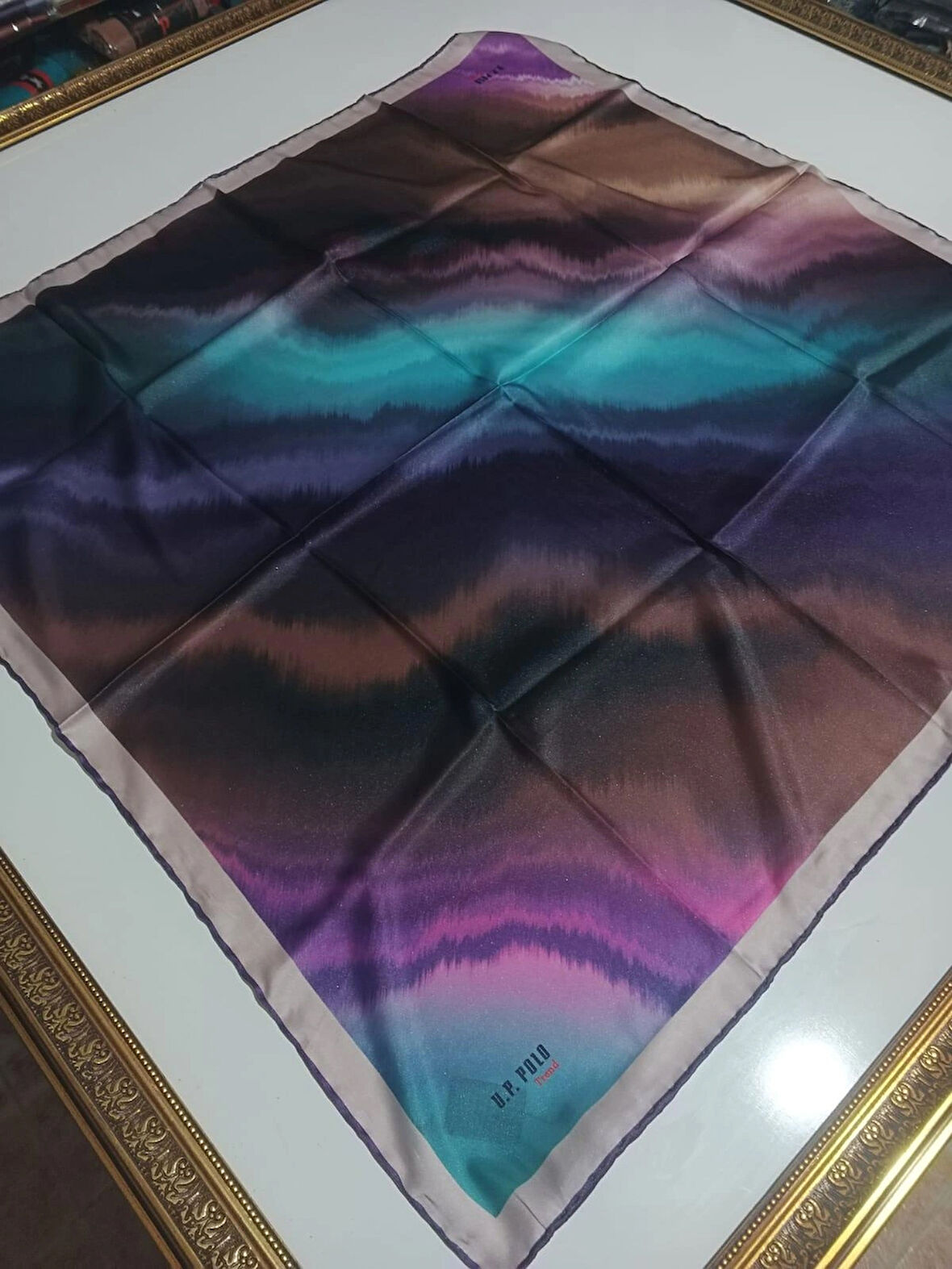 U.P POLO KRİSTAL EŞARP VİZYON