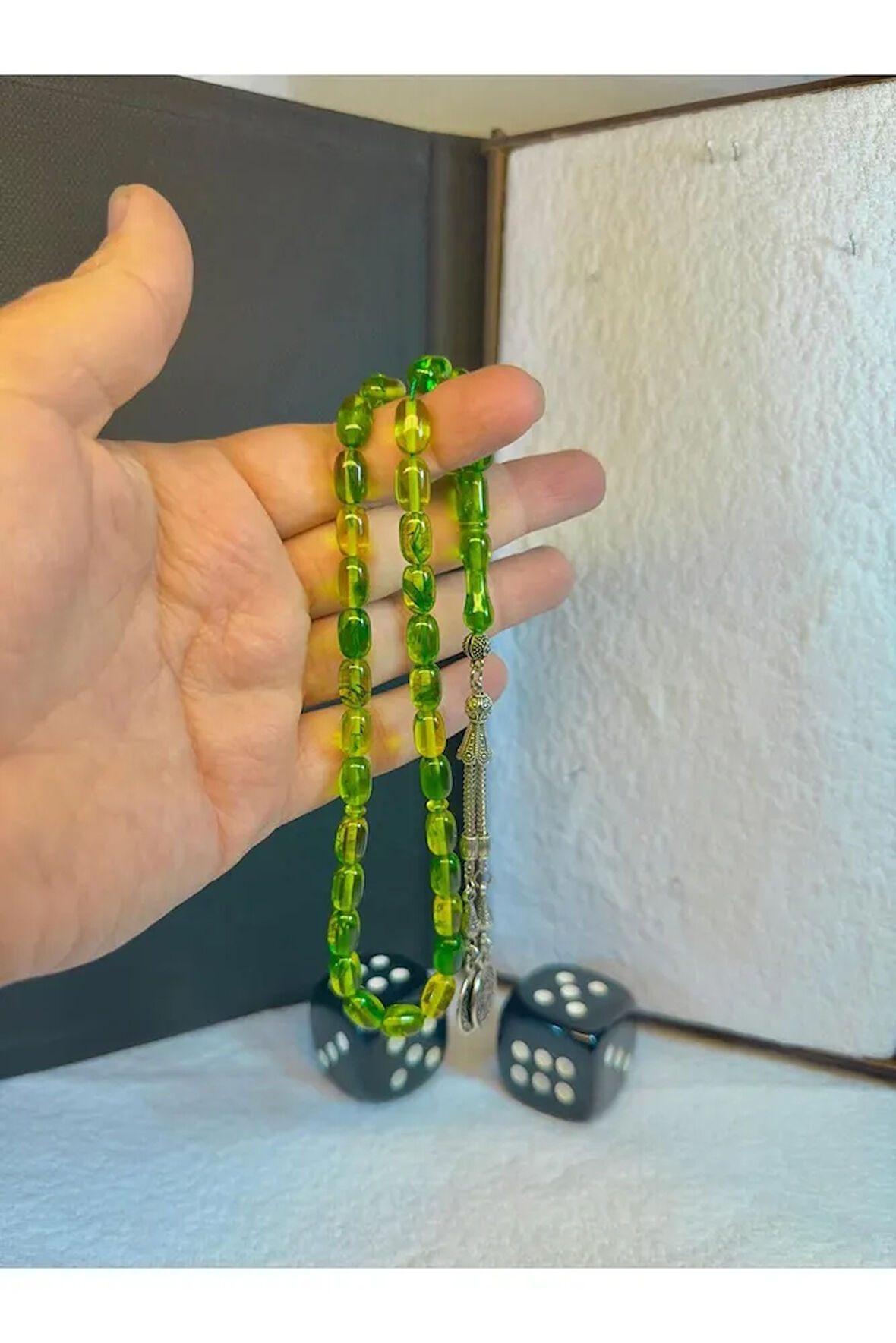 Uçak Camı Tesbih Yeşil Renkli Kapsül Kesim T-80