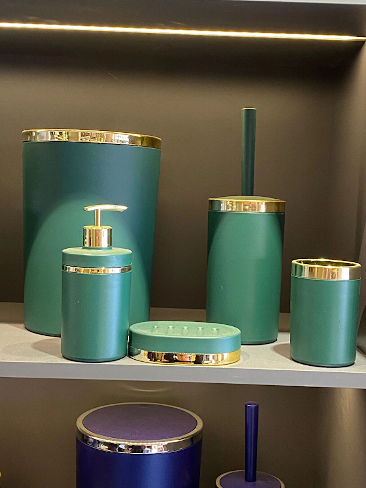 Akrilik Yuvarlak Banyo Seti 5'li – Yeşil Gold & Gümüş Kromaj | Yüksek Kalite Lüks Tasarım