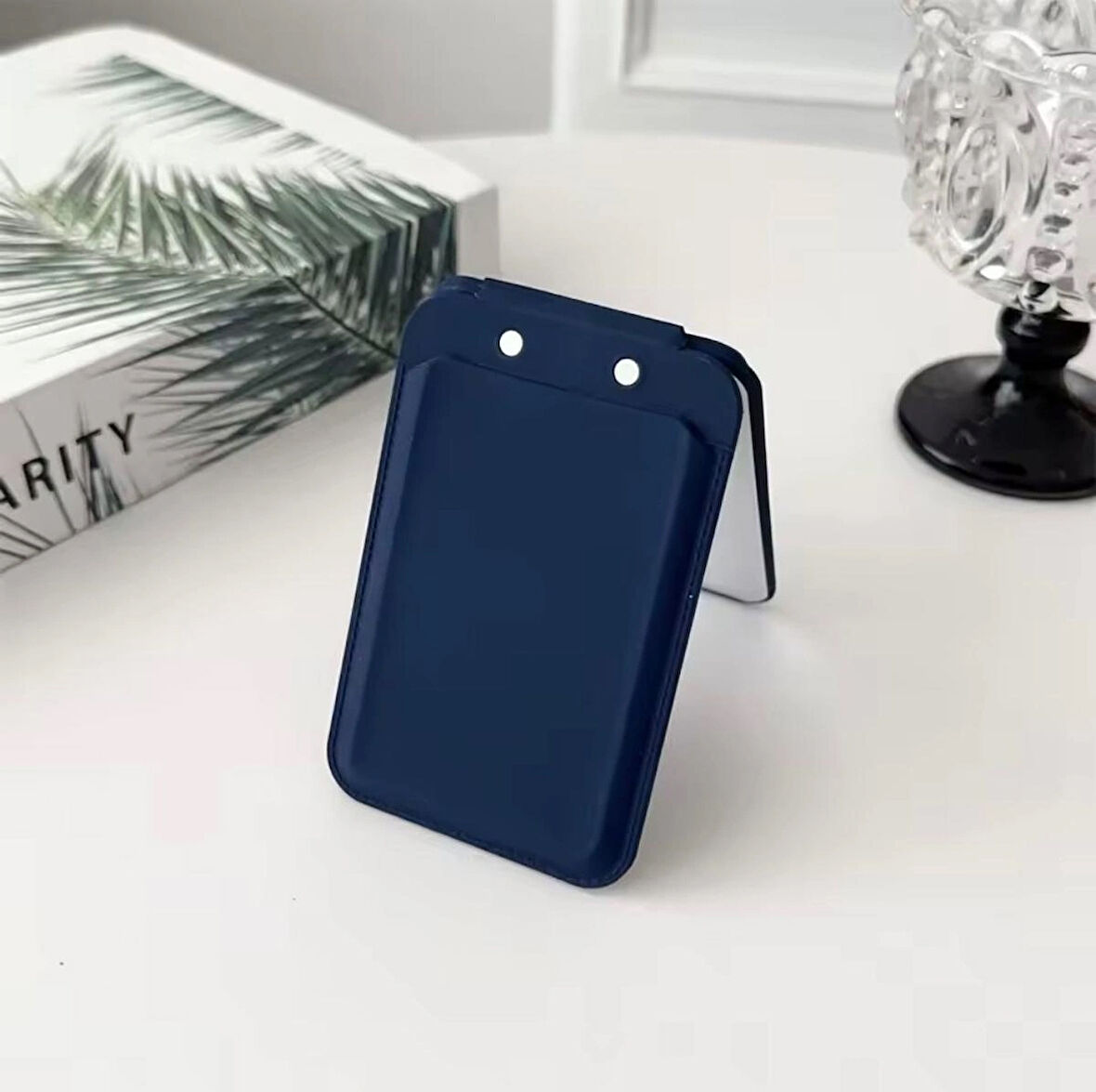 Apple iPhone 12 Mini Uyumlu Aynalı Magsafe Kartlık