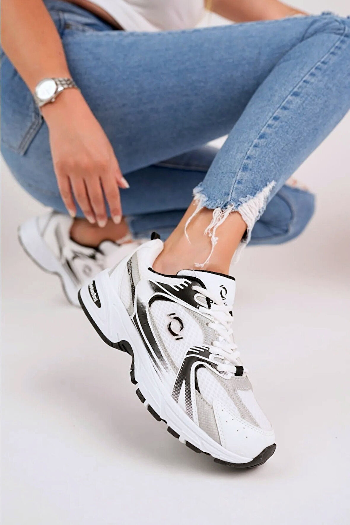 ULTRAONE Bağcıklı Ortopedik Unisex Kadın Spor Yürüyüş Ayakkabı - Siyah Beyaz 