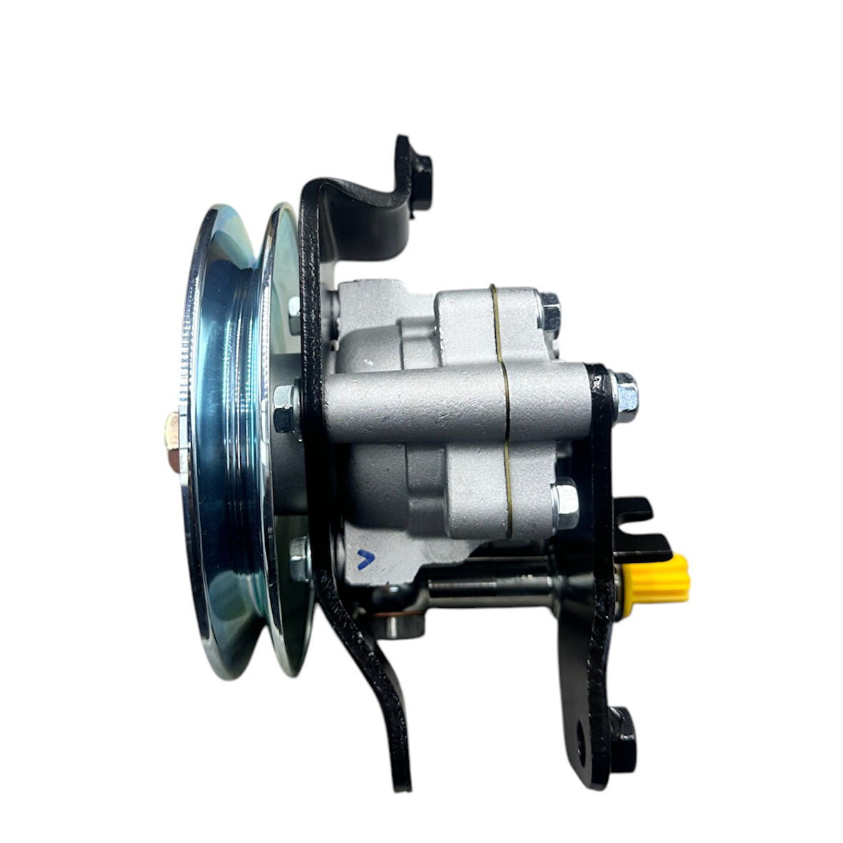 POMPA HİDROLİK DİREKSİYON D22 98-01/TERRANO 96-02