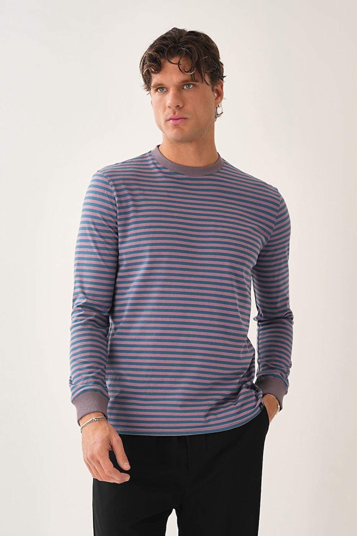 Çizgili Uzun Kollu T-Shirt