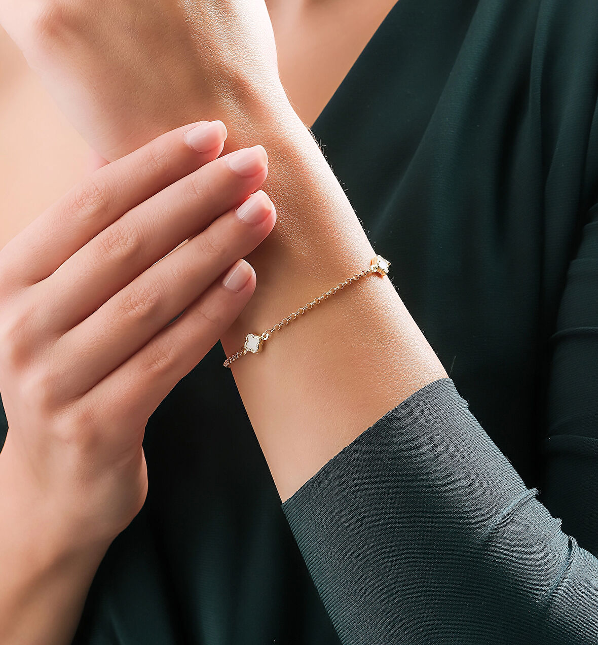 14 Ayar Altın Yonca Model Bileklik (Beyaz Yonca)