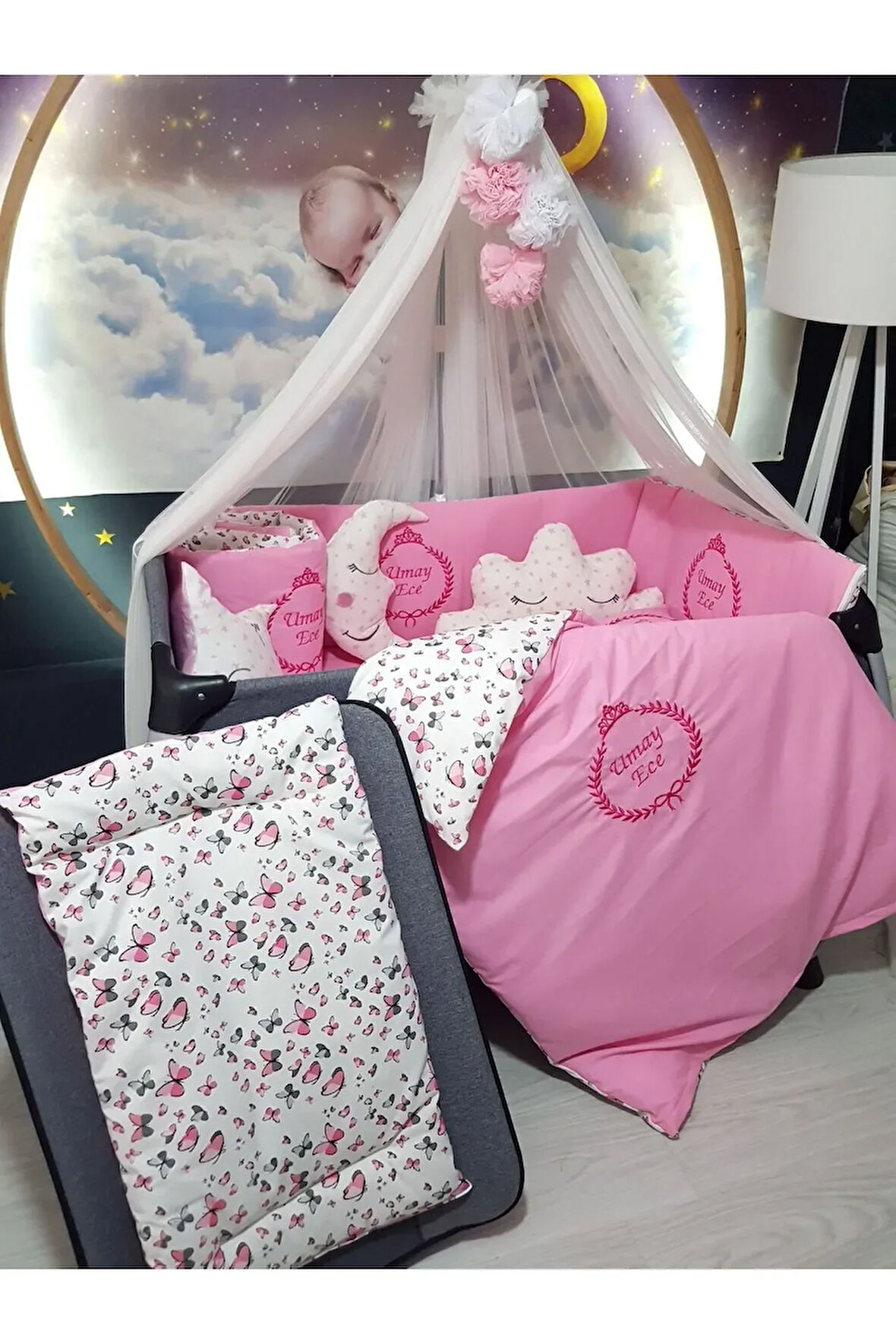 70x120 Nakışlı Bebek Uyku Seti İsimli - Lüks Cibinlik Ve Aparat - Başak Taç Motifi
