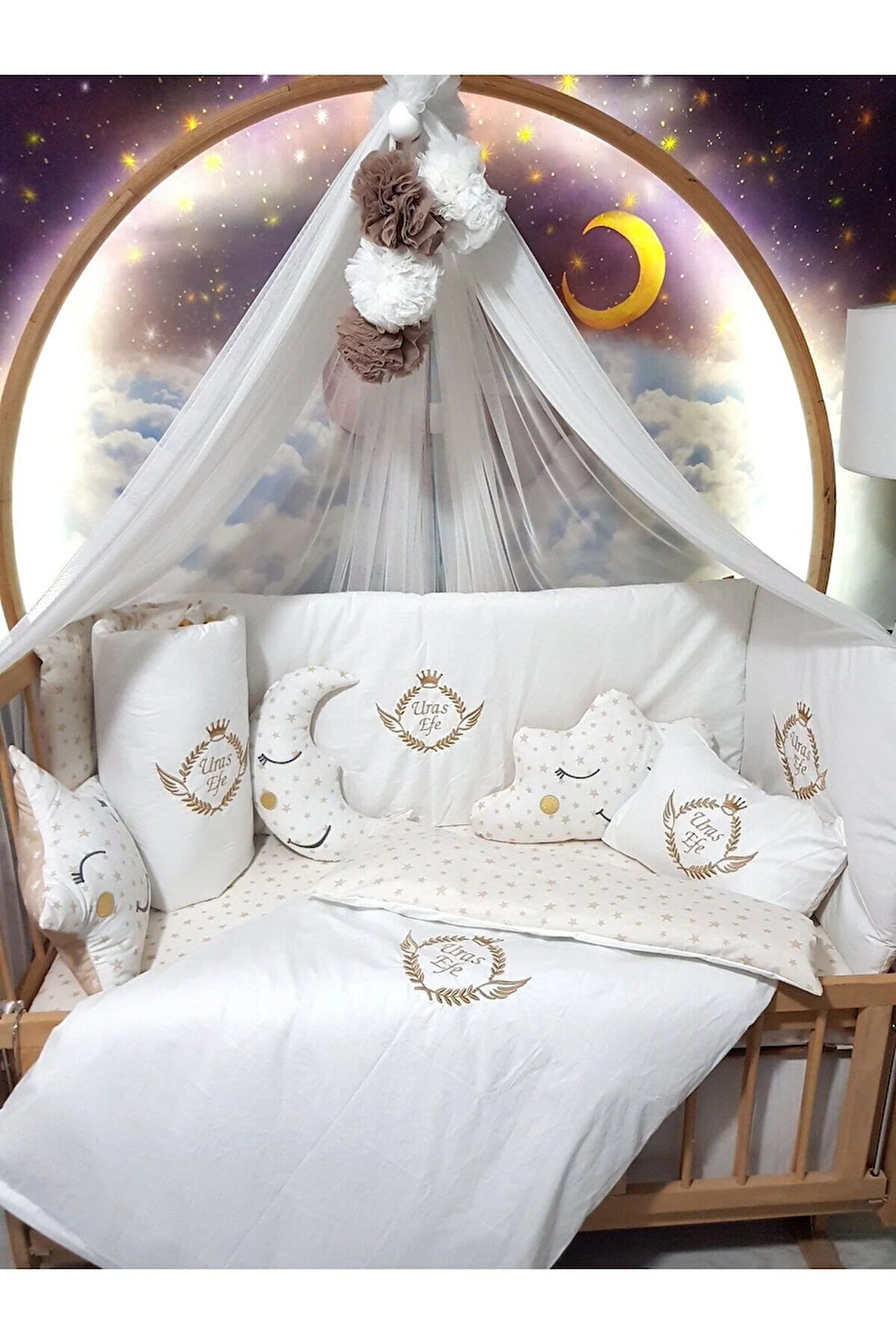 70x130 Nakışlı Bebek Uyku Seti İsimli - Lüks Cibinlik Ve Aparat - Başak Taç Motifli