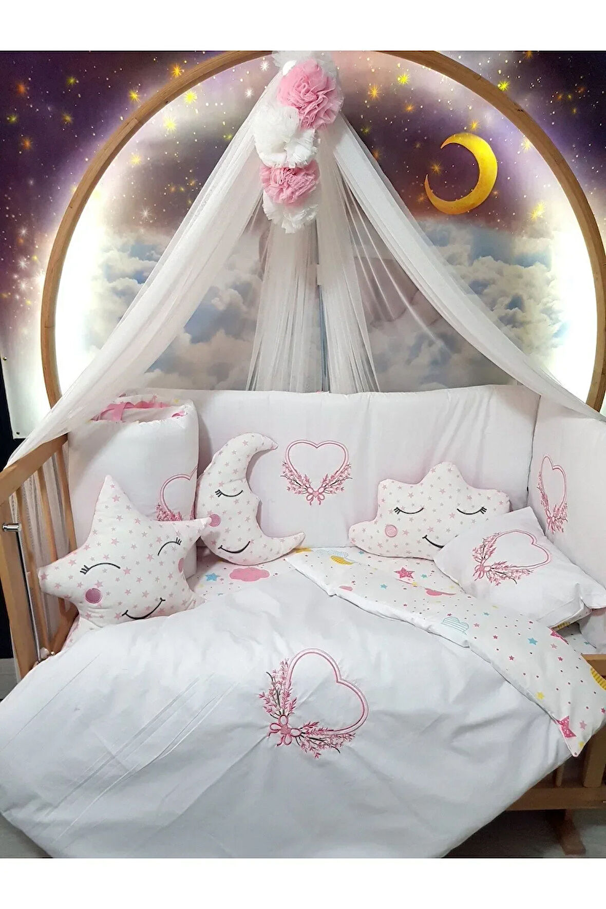 70x130 Nakışlı Bebek Uyku Seti İsimli - Lüks Cibinlik Ve Aparat - Çiçek Kalp Motifli