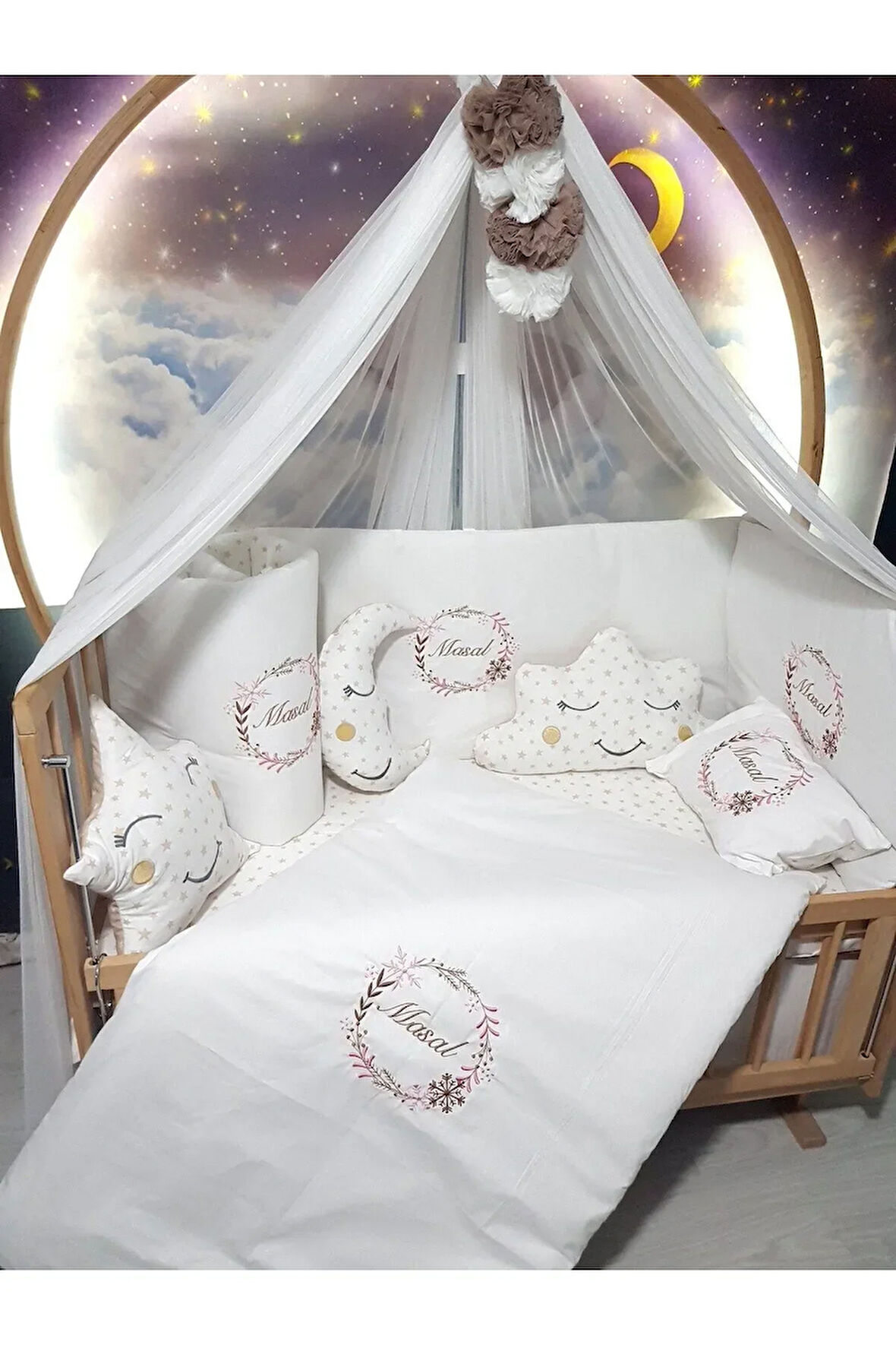 70x130 Nakışlı Bebek Uyku Seti İsimli - Lüks Cibinlik Ve Aparat - Çiçek Nakış Motifli