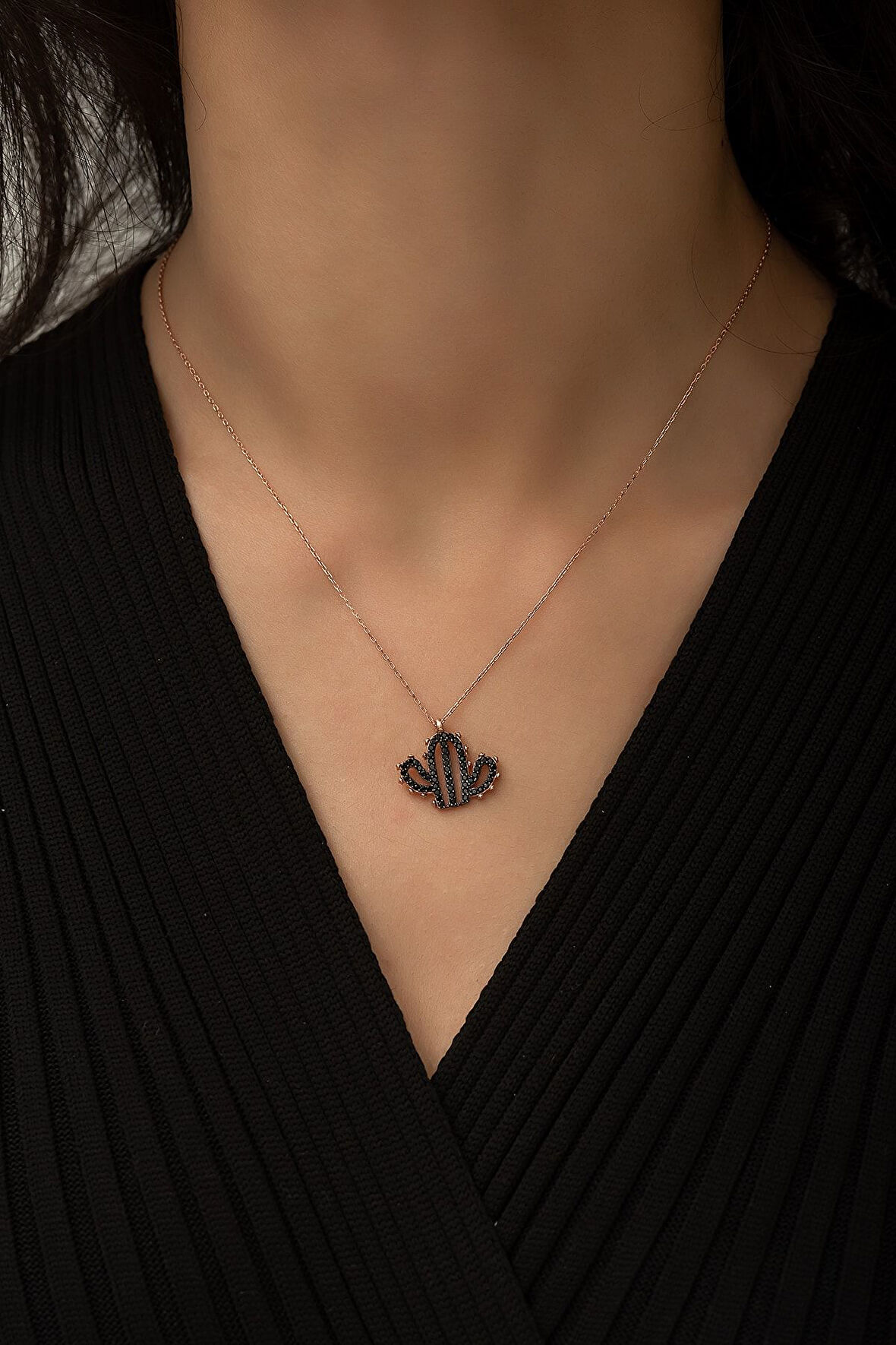 Kaktüs Kolye Siyah Nano Zikon Taşlı Rose Gold Kaplama 925 Ayar Gümüş Kolye