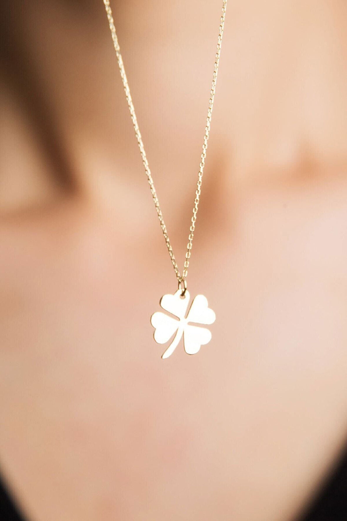 925 Ayar Gümüş Yonca Kolye