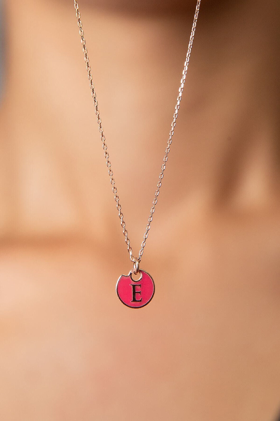 925 Ayar Mineli E Harfi Gümüş Kolye