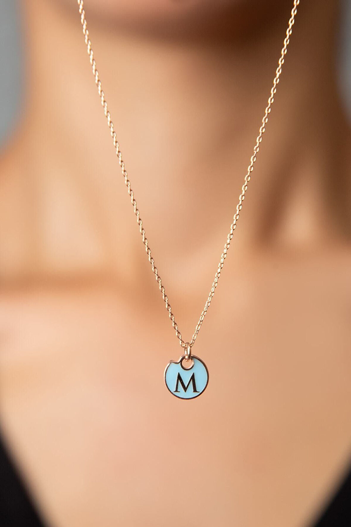 925 Ayar Mineli M Harfi Gümüş Kolye