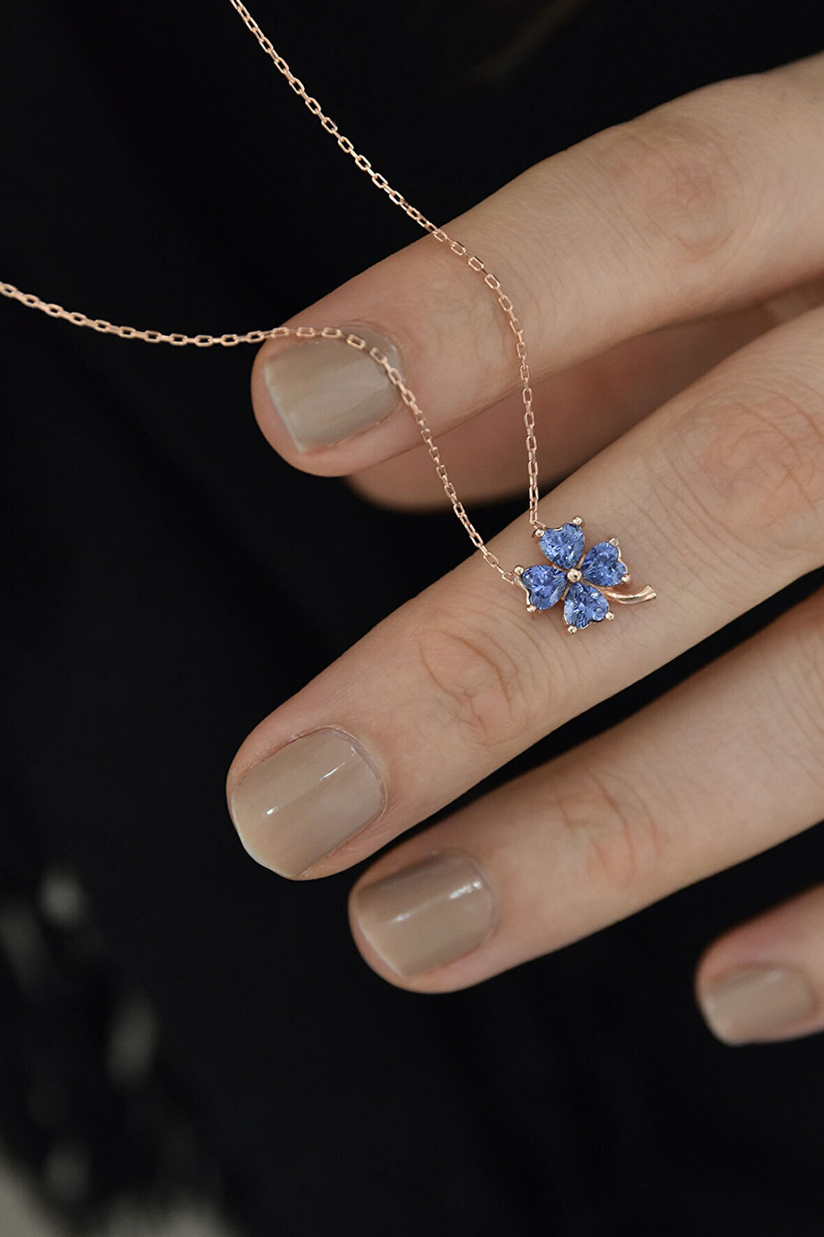 925 Ayar Gümüş Tanzanit Yonca Kolye