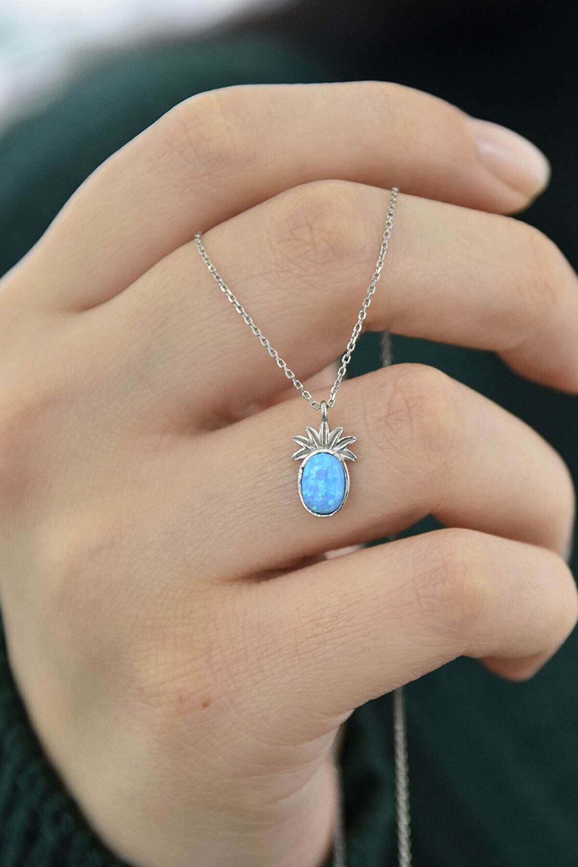 925 Ayar Gümüş Rodyum Kaplama Turkuaz Opal Taşlı Ananas Kolye