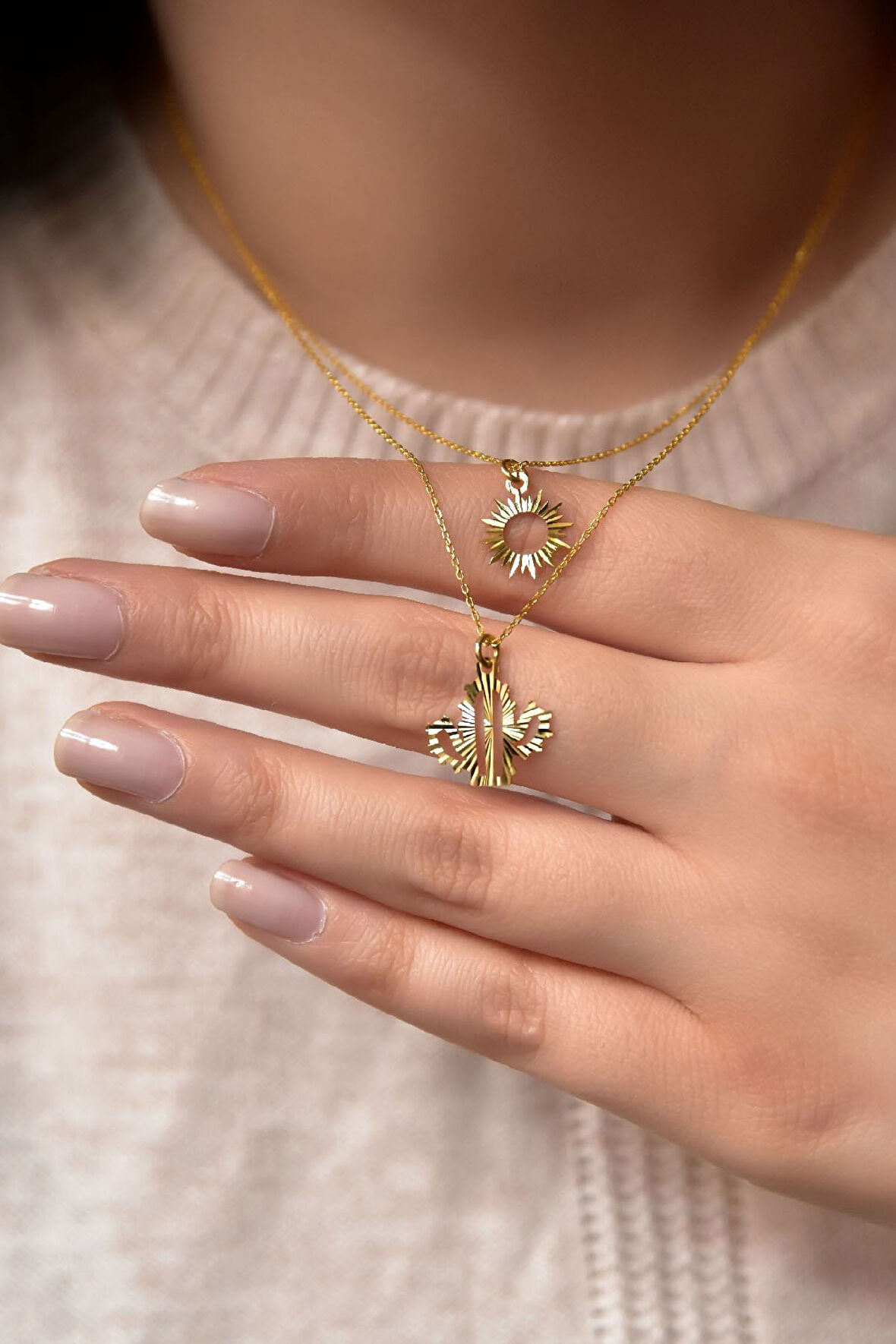 925 Ayar Gümüş Altın Kaplama Kristal Kesim Güneş Ve Kaktüs Asansörlü Kolye