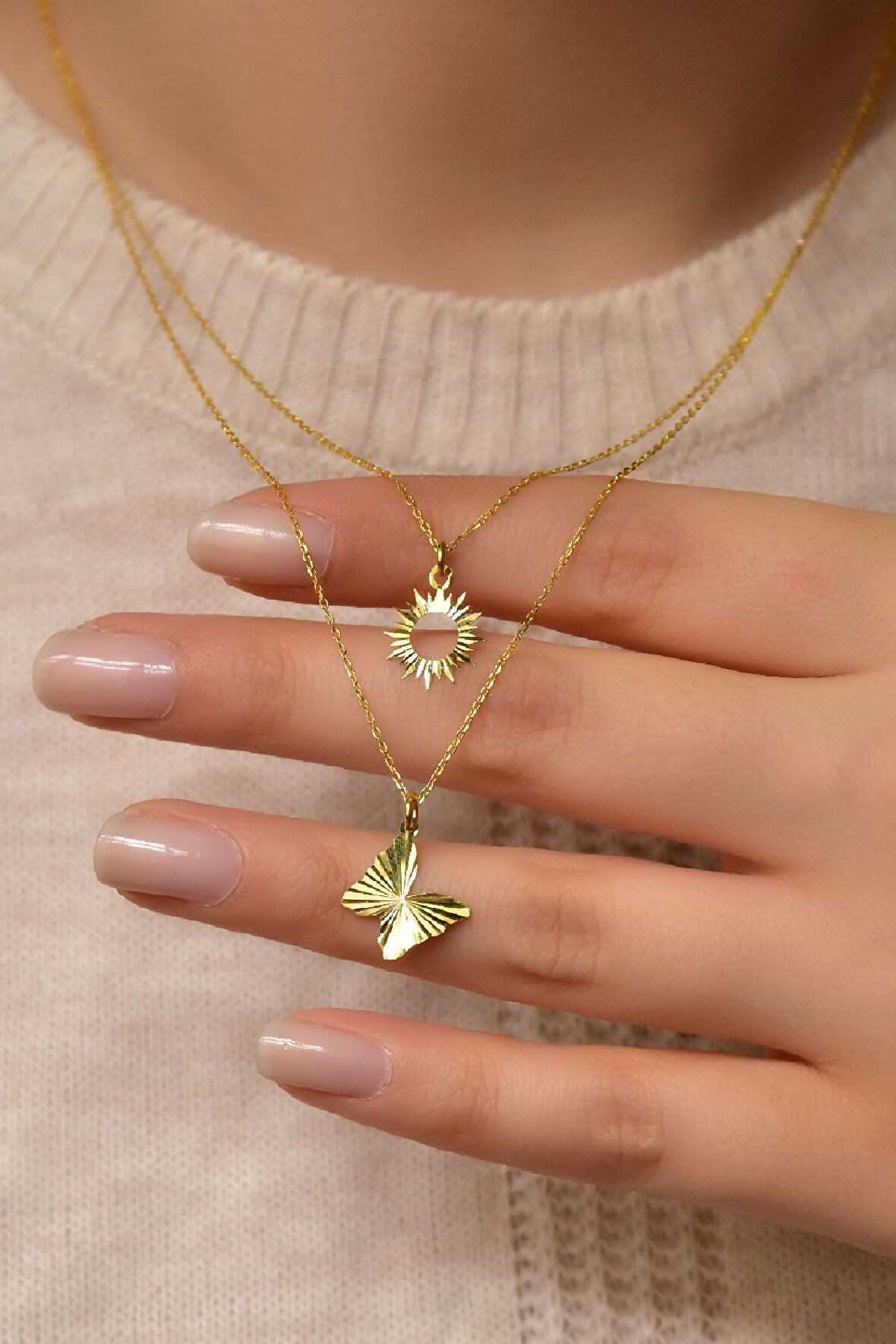 925 Ayar Gümüş Altın Kaplama Kristal Kesim Güneş Ve Kelebek Asansörlü Kolye