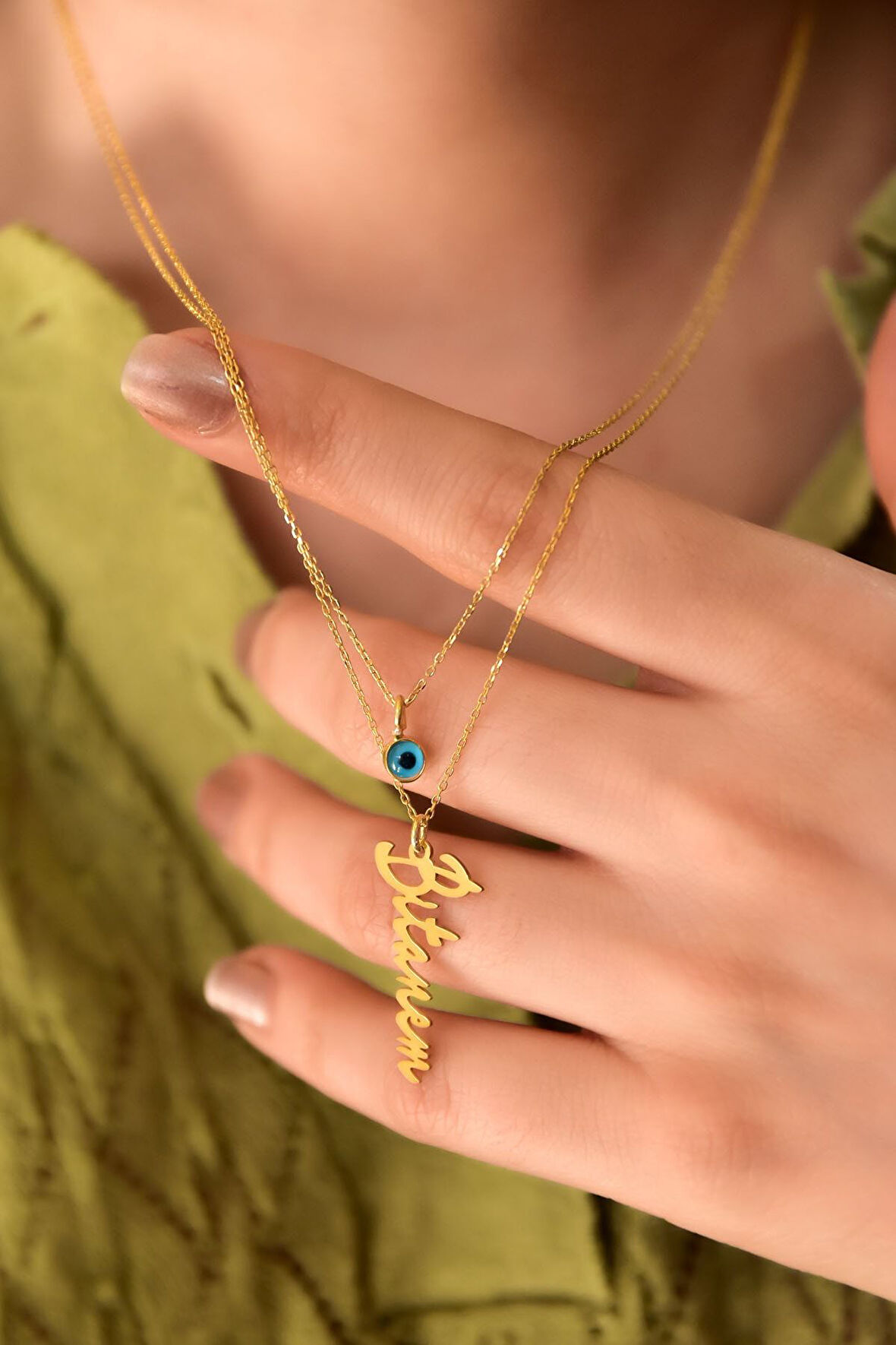 925 Ayar Gümüş Altın Kaplama Camgöz Ve Bitanem Yazılı Asansörlü Kolye