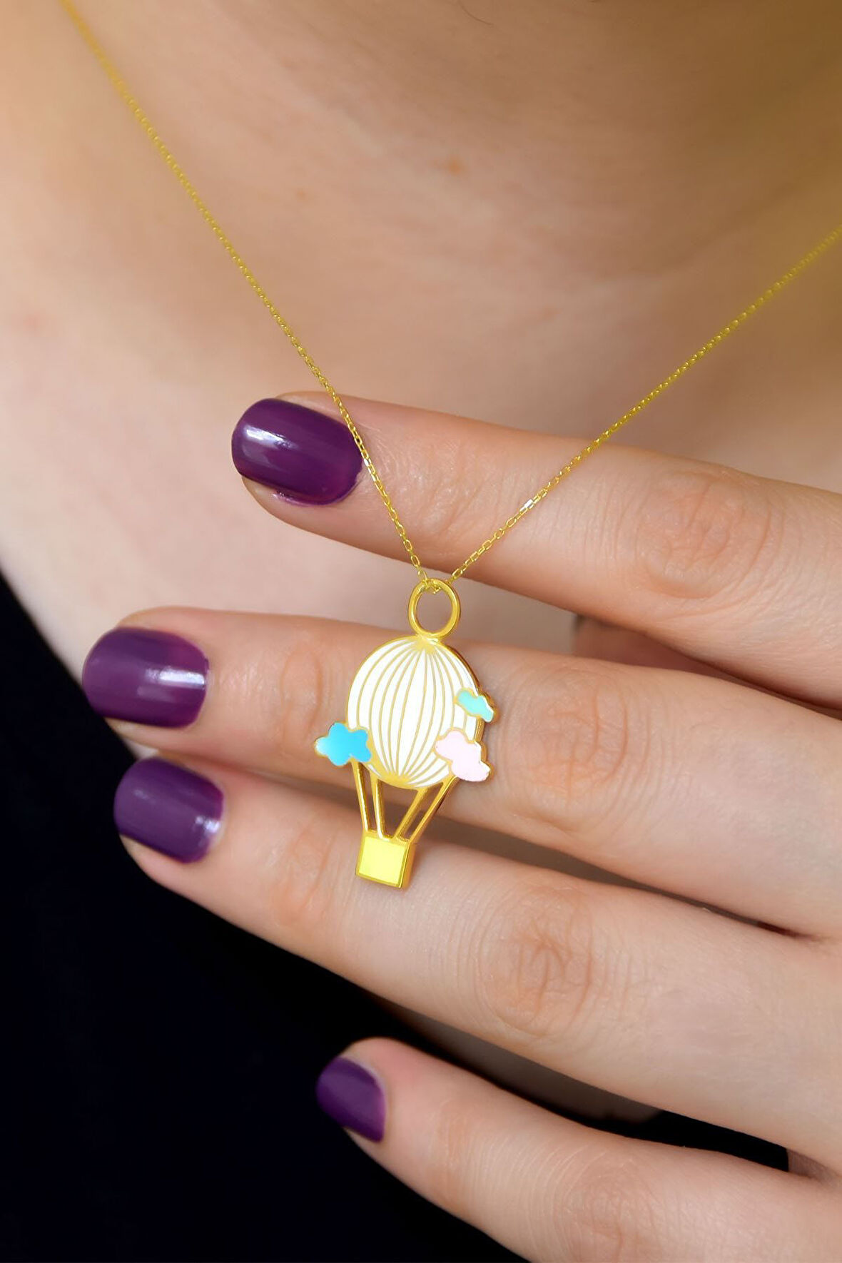 925 Ayar Gümüş Altın Kaplama Beyaz Mineli Uçan Balon Kadın Kolye