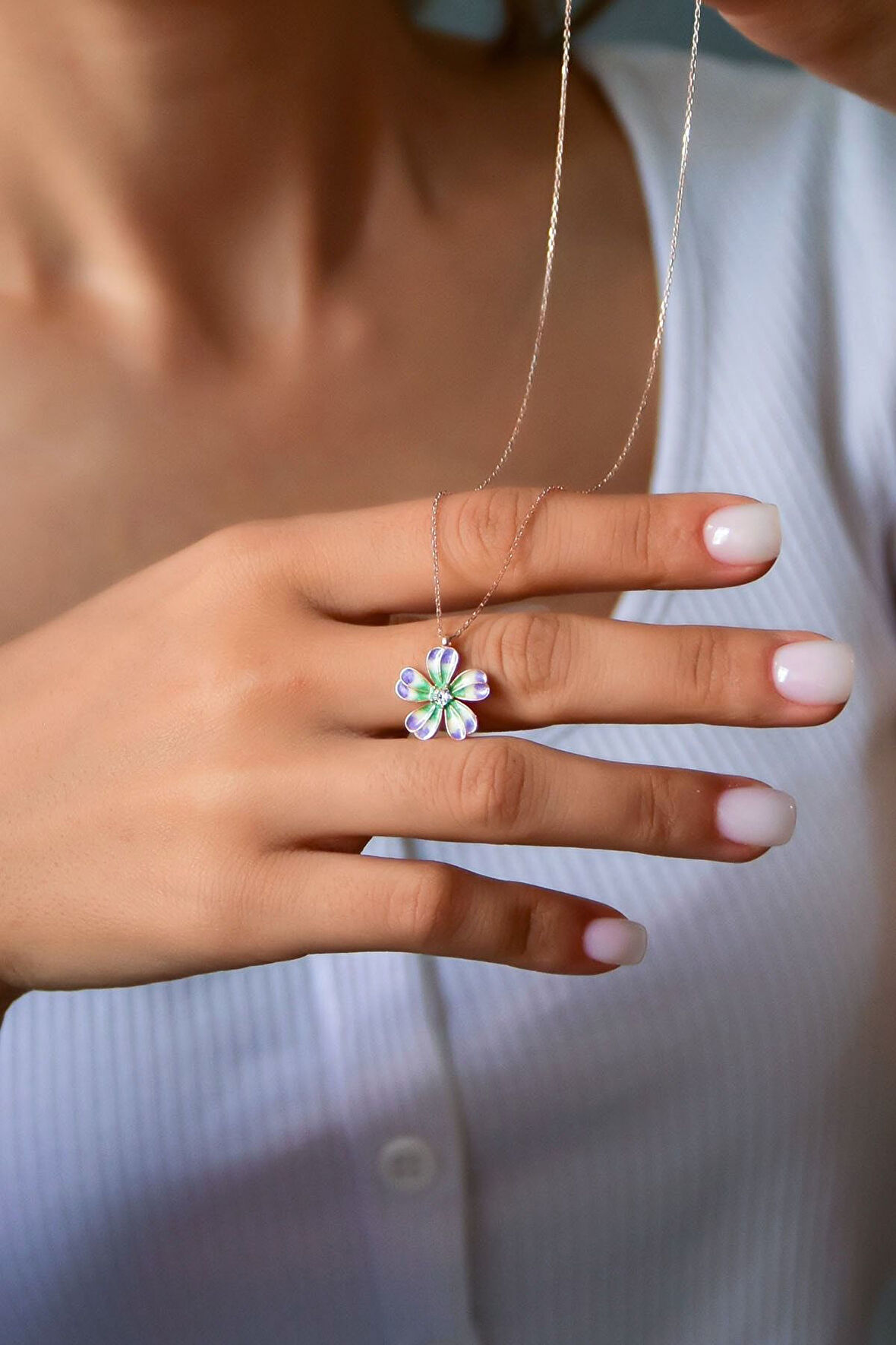 925 Ayar Gümüş Rose Kaplama Lila Mineli Yonca Kadın Kolye