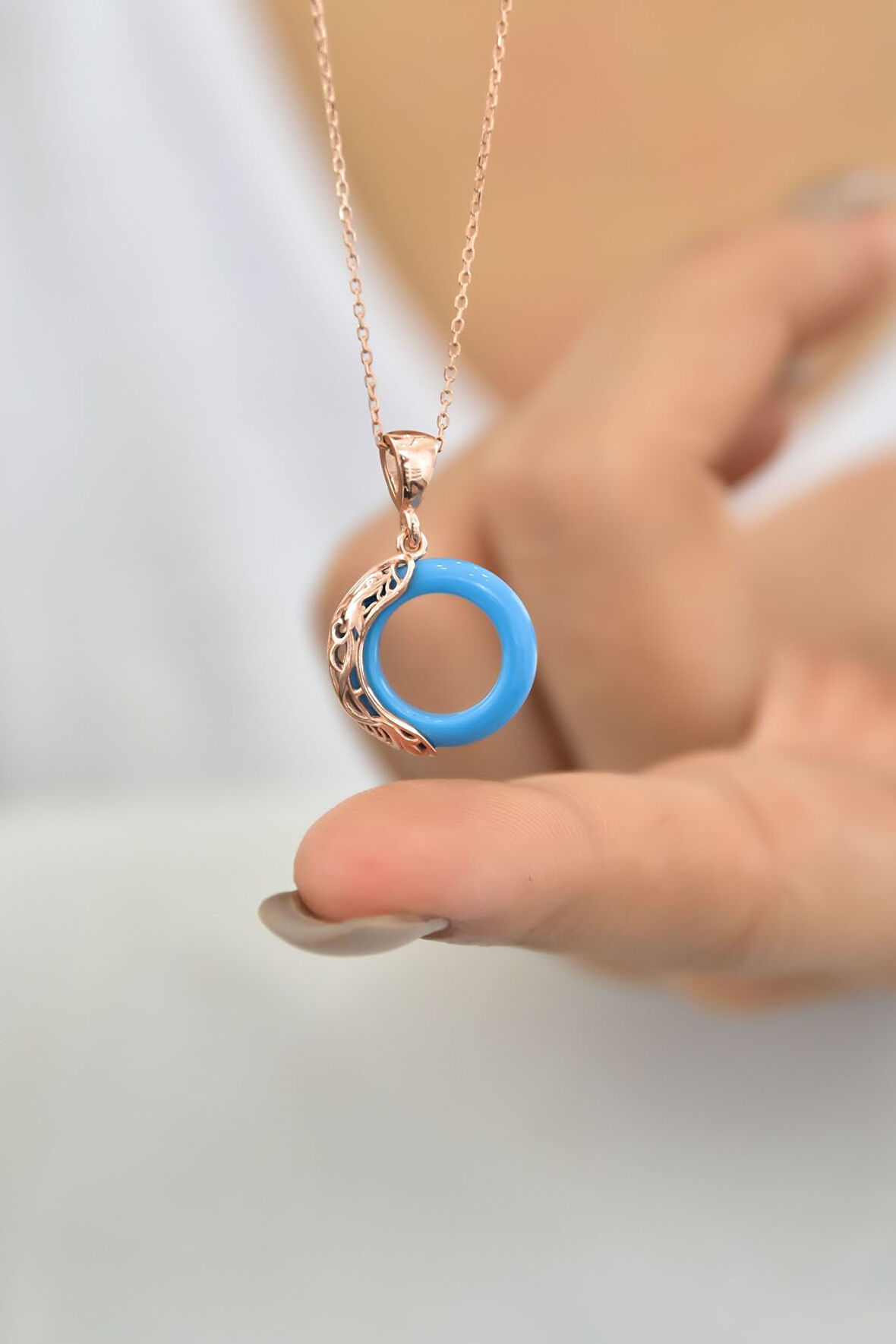 925 Ayar Gümüş Rose Kaplama Ejderha Desenli Turkuaz Simit Kolye