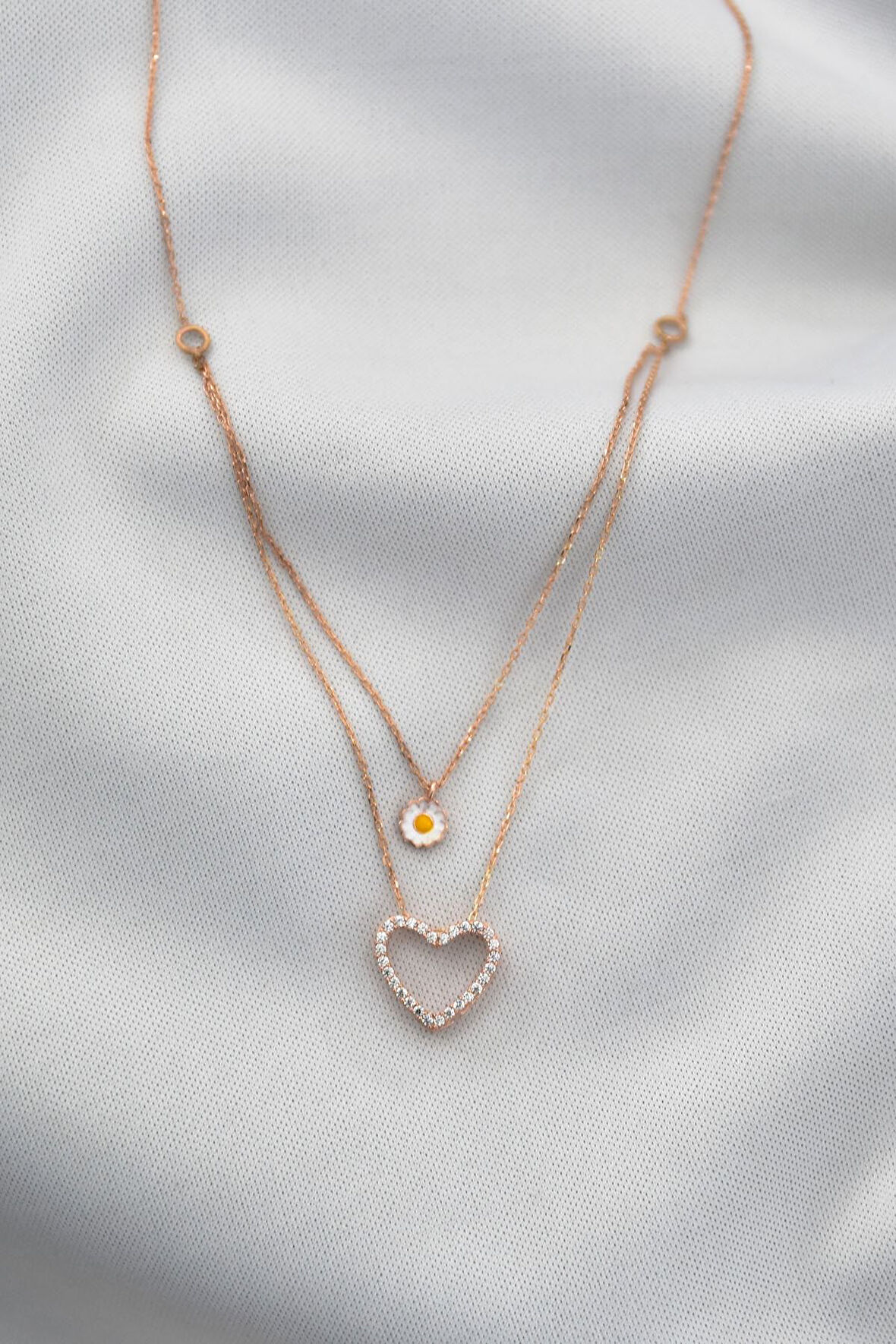 925 Ayar Gümüş Rose Kaplama Kalp Ve Papatya Asansör Kadın Kolye