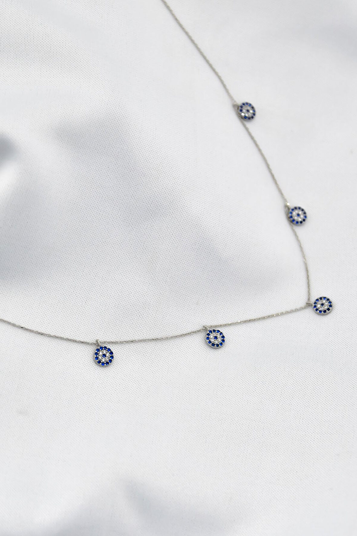 925 Ayar Gümüş Rodyum Kaplama Sıralı Nazar Şans Kolyesi