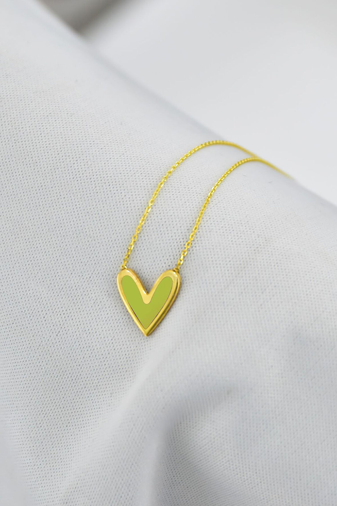 925 Ayar Gümüş Altın Kaplama Sarı Oval Mineli Kalp Kolye