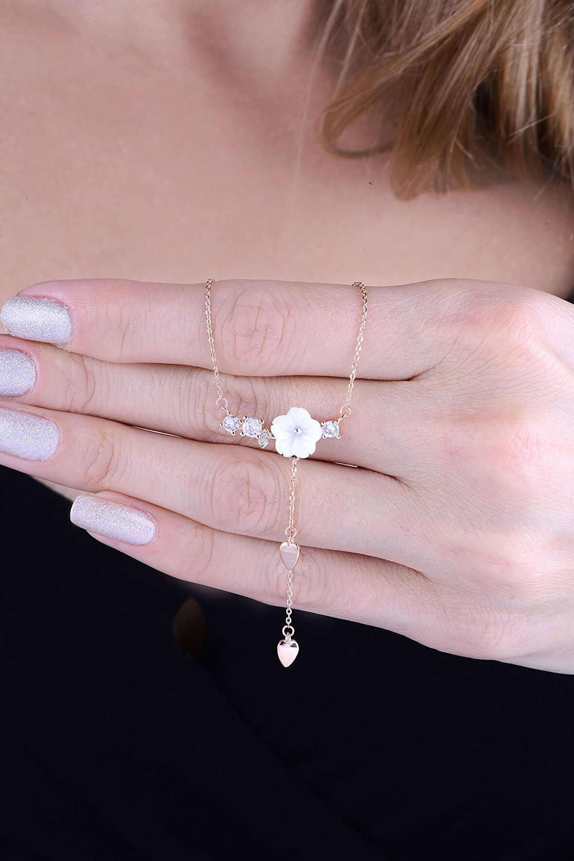 925 Ayar Gümüş Rose Kaplama Manolya Çiçeği Kolye