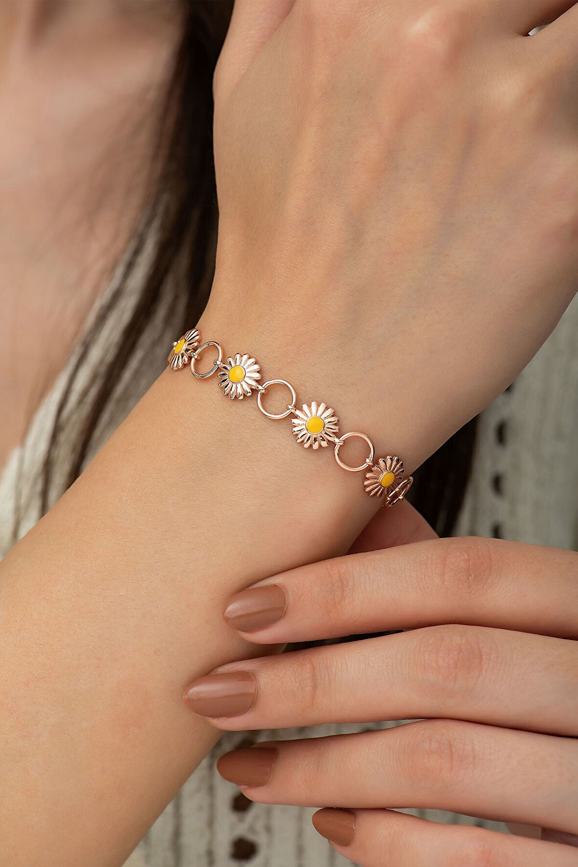 925 Ayar Rose Kaplama Mineli Papatya Kadın Gümüş Bileklik