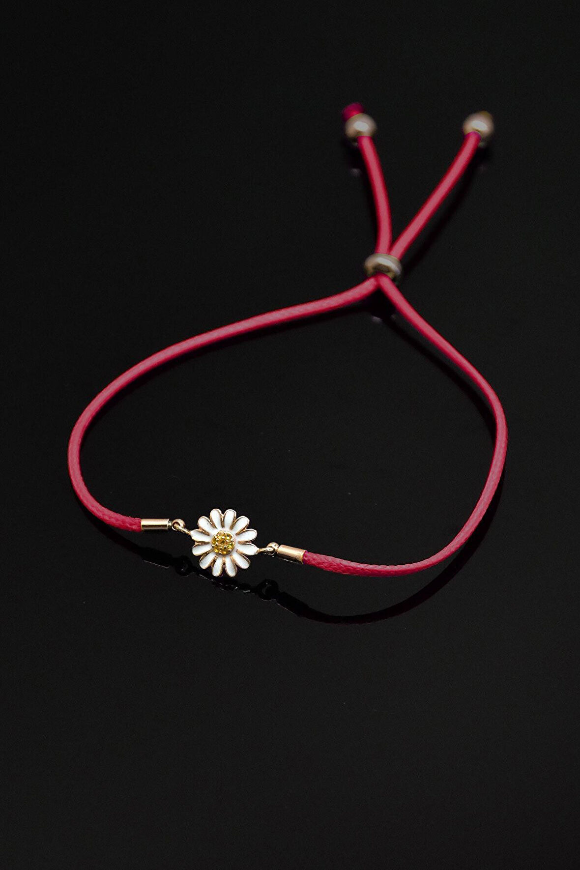 925 Ayar Gümüş Kırmızı Ipli Asansörlü Papatya Bileklik