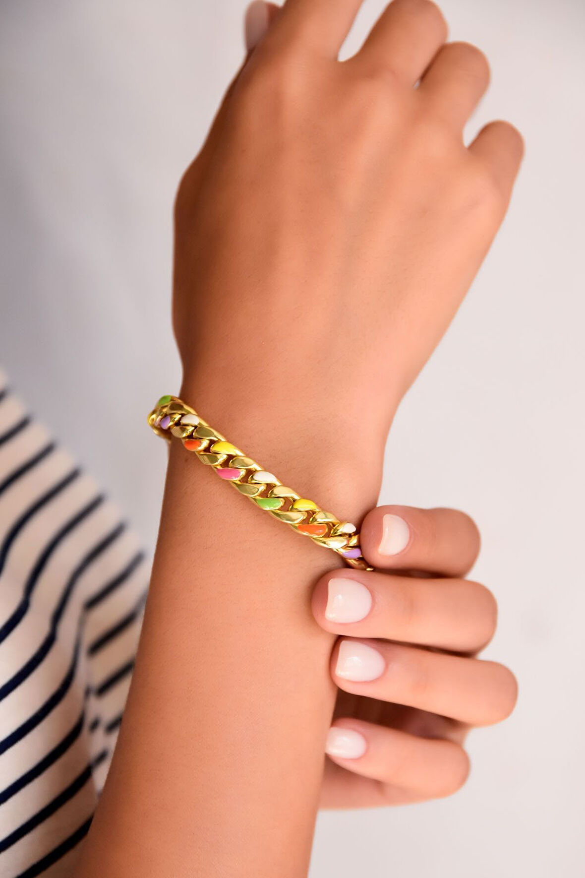 925 Ayar Gümüş Altın Kaplama Mineli Gurmet Zincir Kadın Bileklik