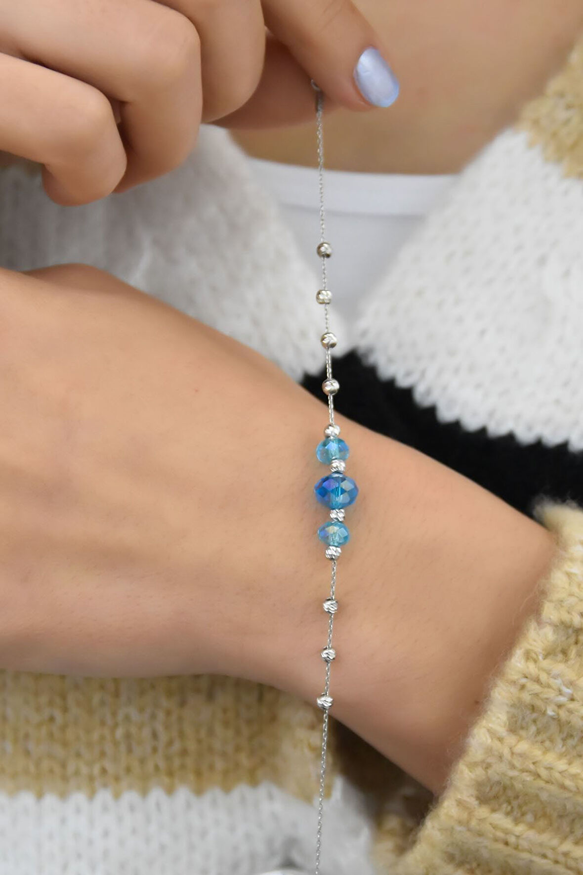 925 Ayar Gümüş Rodyum Kaplama Dorika Toplu Mavi Renkli Doğal Taşlı Bileklik